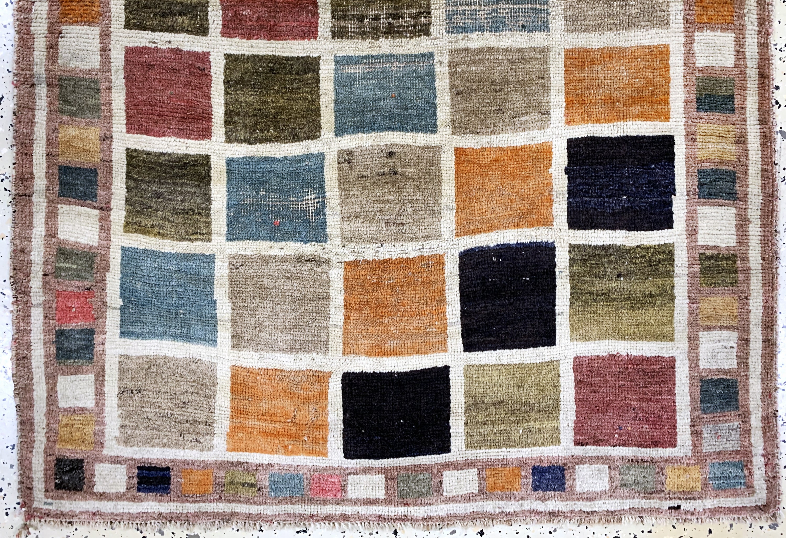 Detail c: Gabbeh alt, Persien, Mitte 20.Jhd, Wolle auf Wolle, ca. 172 x 107 cm, EHZ: 3