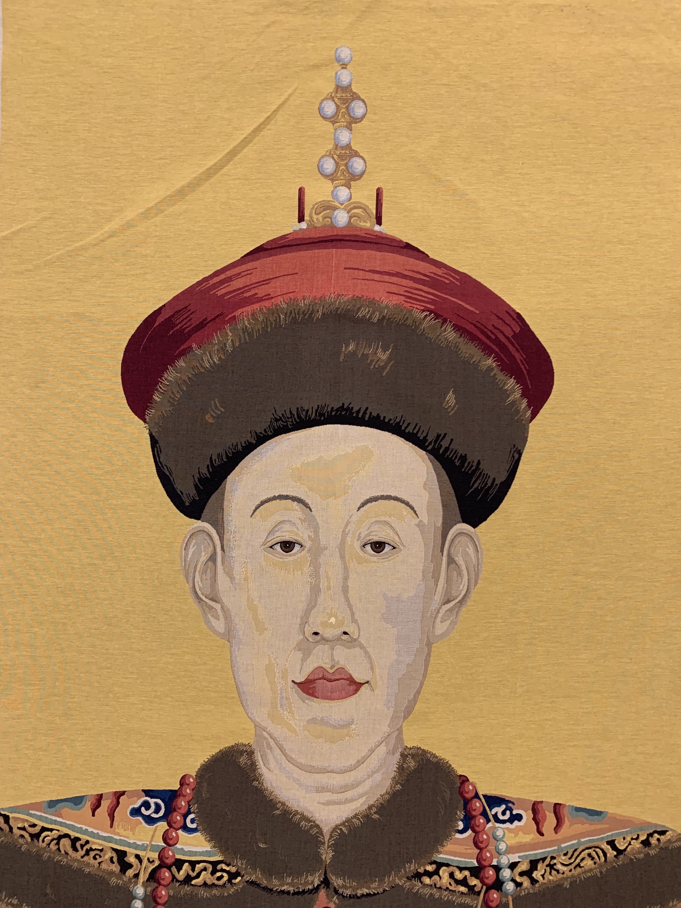 Detail c: Kaiserliches"Portrait", Maschinell-gewebt, Ende 20.Jhd, Leinen, ca. 300 x 140 cm, EHZ: 1-2