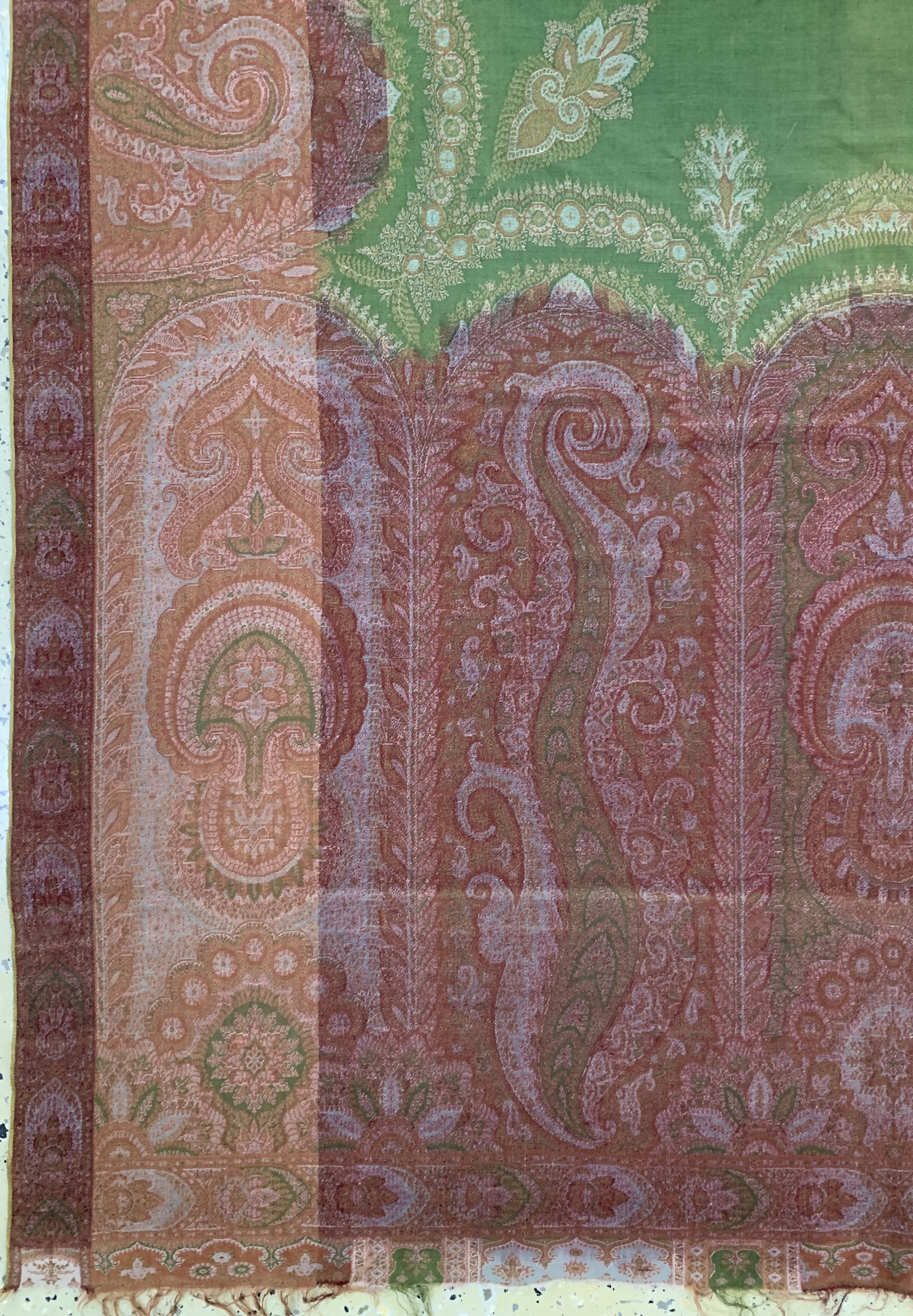 Detail b: Kaschmir Schal, Frankreich, Anfang 20.Jhd Wollstikerei, ca. 309 x 154 cm, EHZ: 2