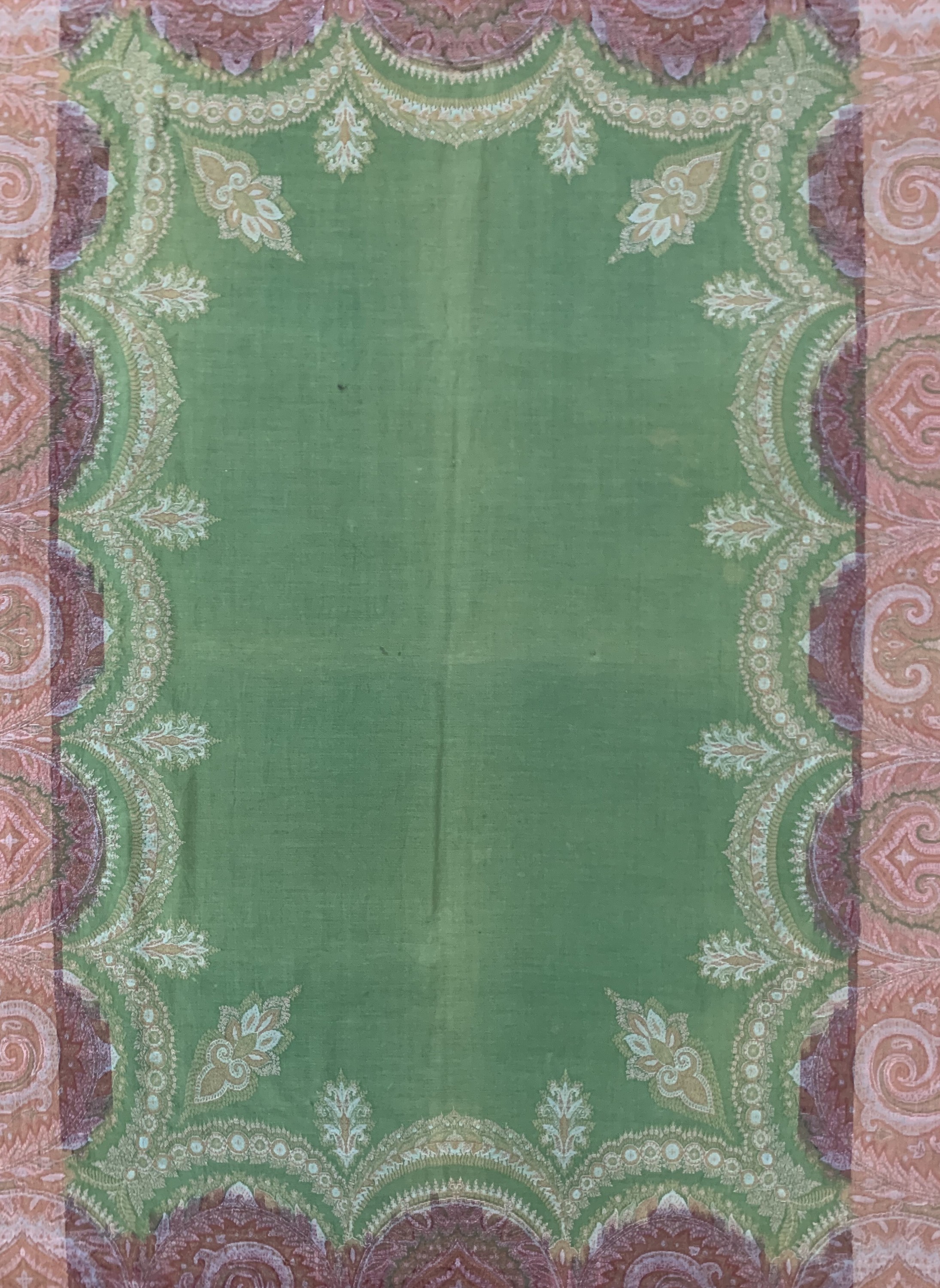 Detail c: Kaschmir Schal, Frankreich, Anfang 20.Jhd Wollstikerei, ca. 309 x 154 cm, EHZ: 2