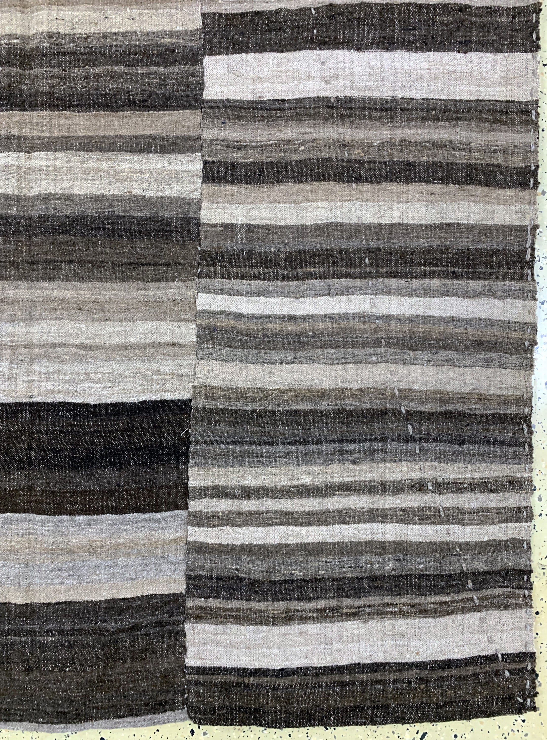 Detail a: Mazandaran Kelim(3 Bahnig), Persien, Mitte 20.Jhd, Wolle auf Wolle, ca. 410 x 186 cm, EHZ: 2