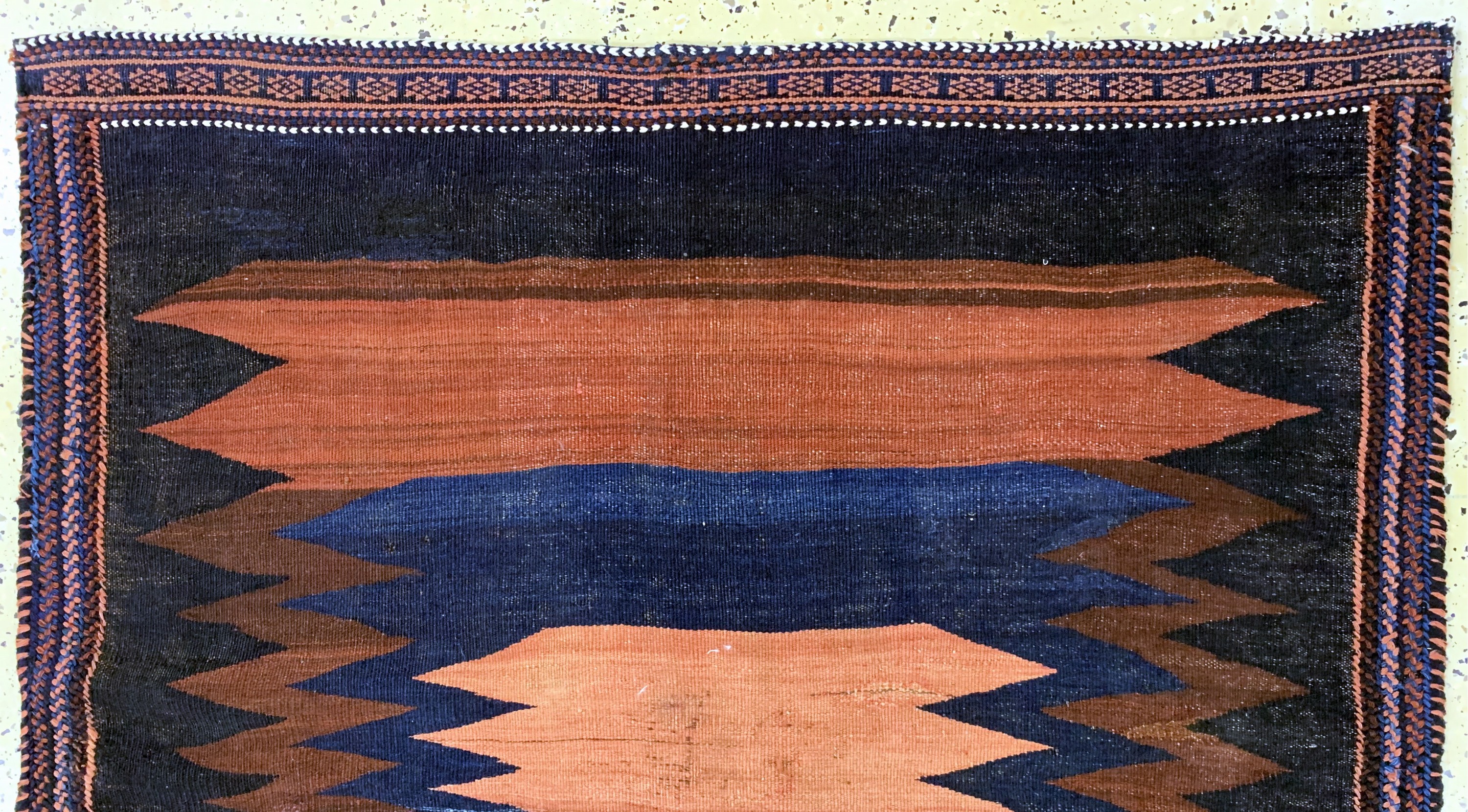Detail a: Afschar Sofreh, Persien, Anfang 20.Jhd, Wolle auf Wolle, ca. 118 x 106 cm, EHZ: 2
