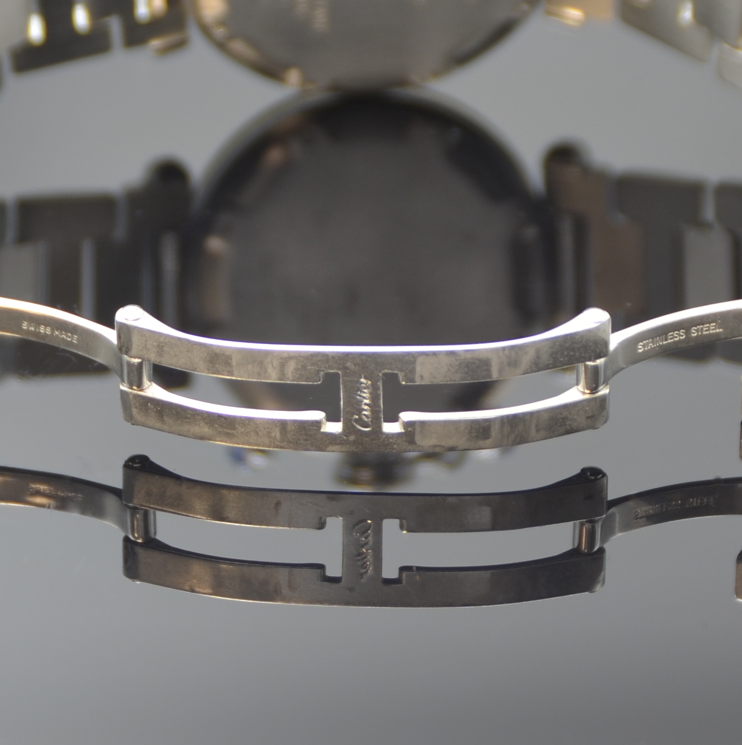 Detail b: CARTIER Pasha Armbandchronograph Referenz 1352 1, Schweiz um 1999, quarz, Edelstahlgeh. inkl. Gliederband m. dopp. Faltschl., Boden 8-fach verschr., ...