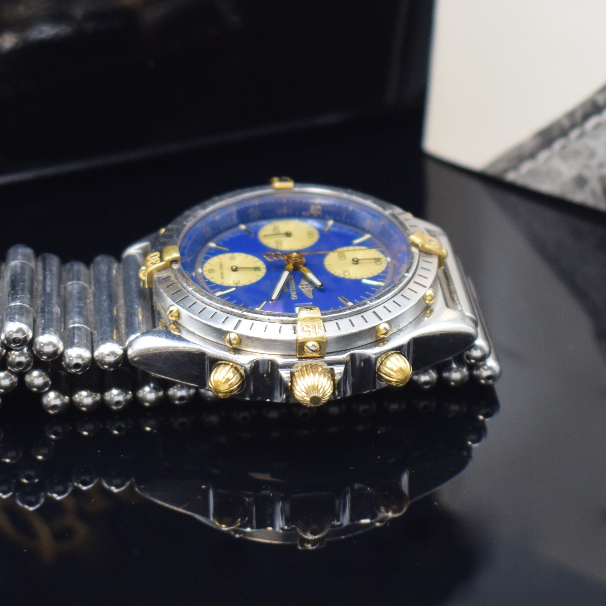 Detail c: BREITLING Armbandchronograph Modellserie Chronomat Referenz B13048, Schweiz um 1995, Automatik, Edelstahlgeh. inkl. orig. Roleauxband m. dopp. ...