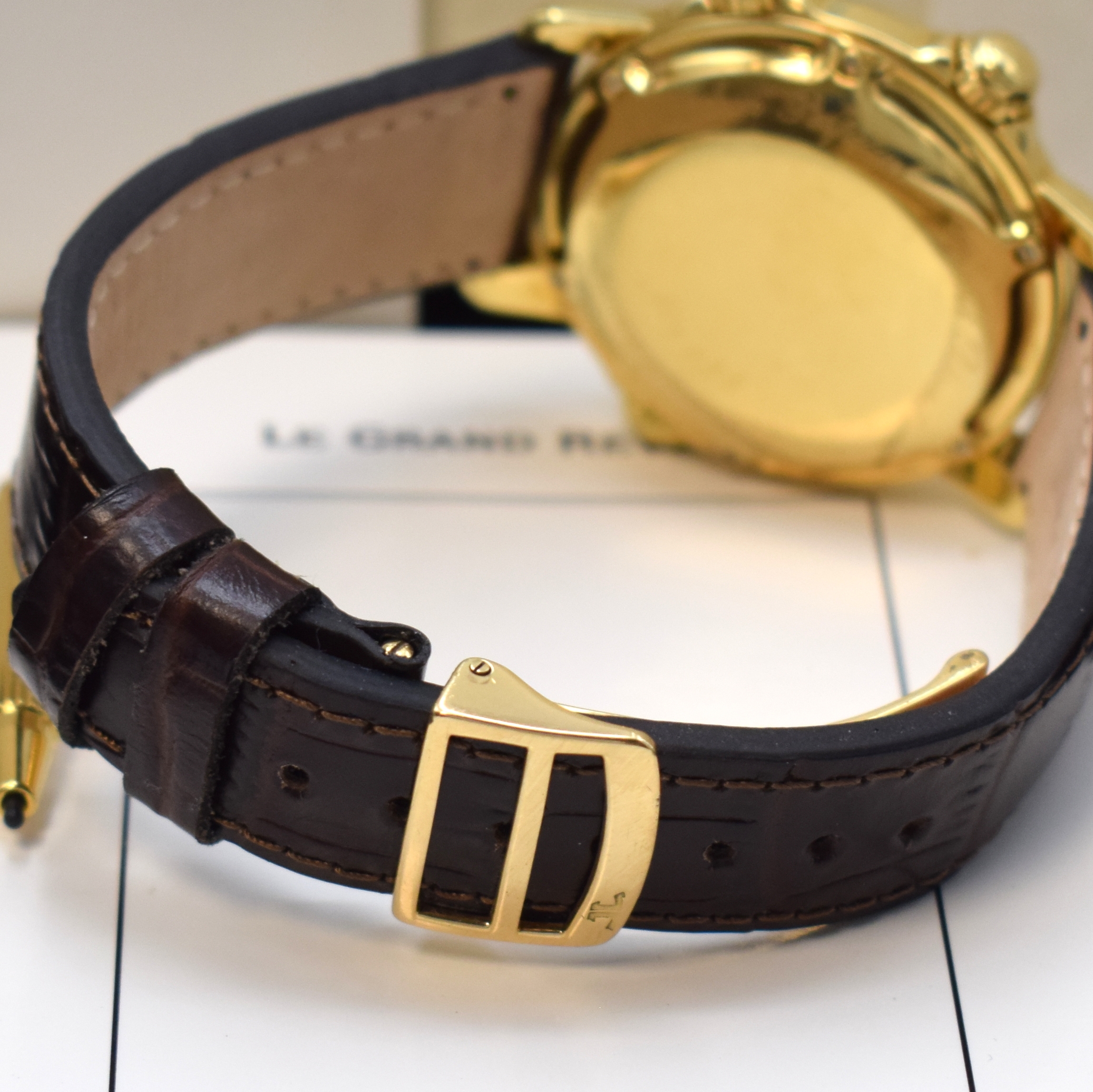 Detail b: Jaeger-LeCoultre astronomische Herrenarmbanduhr Calendrier Perpetual Grand Reveil in GG 750/000 Referenz 180.1.99, Schweiz um 1992, massives Goldgeh. ...