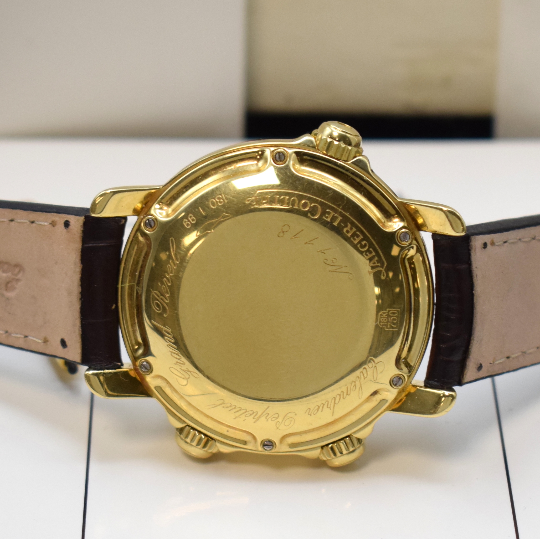 Detail f: Jaeger-LeCoultre astronomische Herrenarmbanduhr Calendrier Perpetual Grand Reveil in GG 750/000 Referenz 180.1.99, Schweiz um 1992, massives Goldgeh. ...