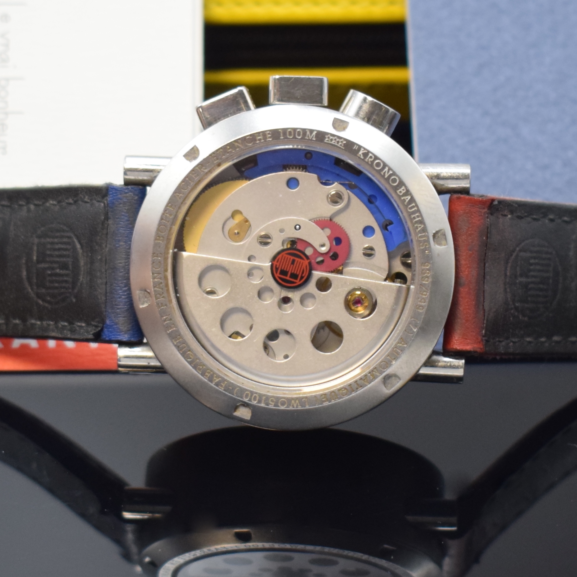 Detail c: ALAIN SILBERSTEIN Krono Bauhaus auf 999 Stück limitierter Armbandchronograph, Schweiz/Frankreich verk. lt. beil. Pap. 12/2000, Automatik, ...