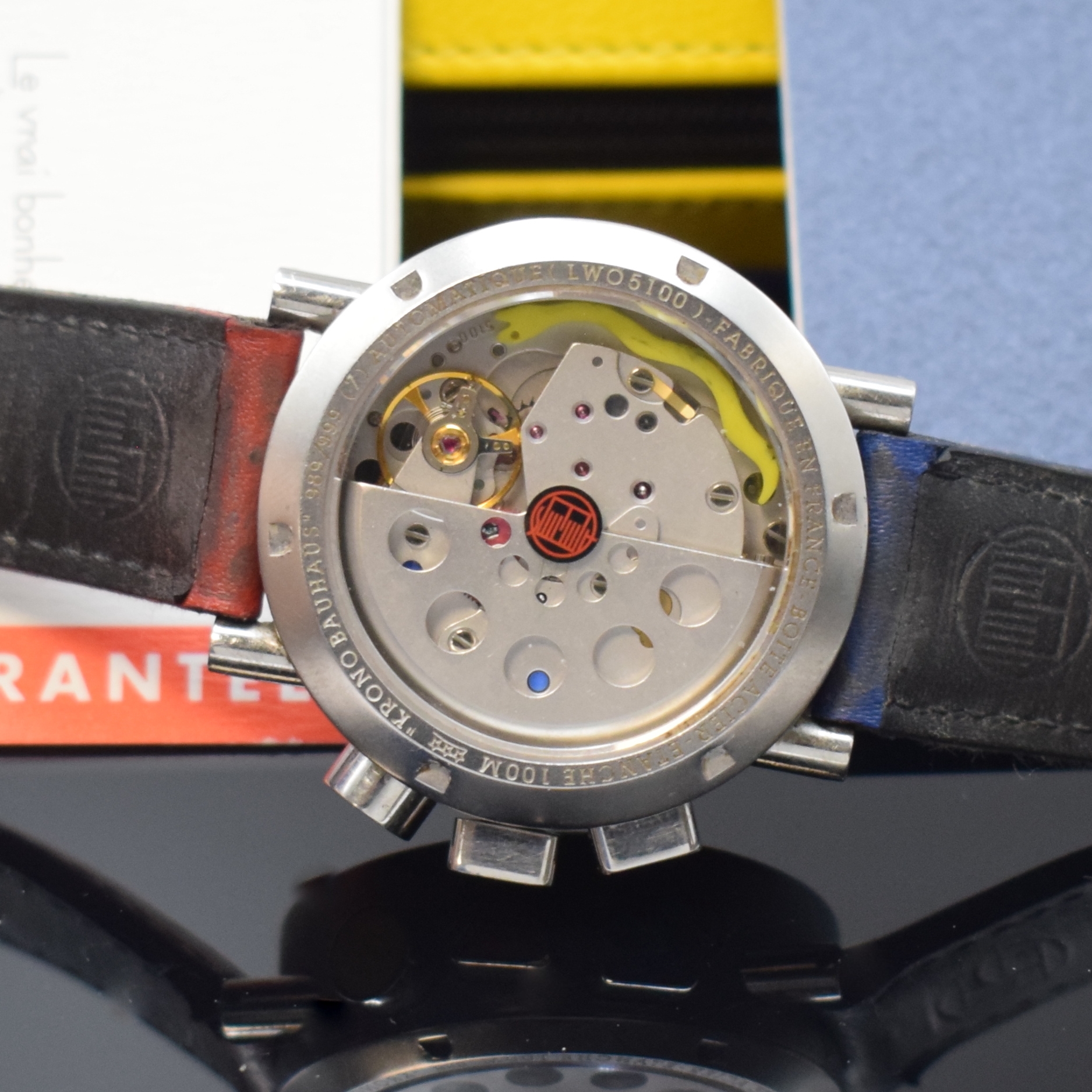 Detail d: ALAIN SILBERSTEIN Krono Bauhaus auf 999 Stück limitierter Armbandchronograph, Schweiz/Frankreich verk. lt. beil. Pap. 12/2000, Automatik, ...