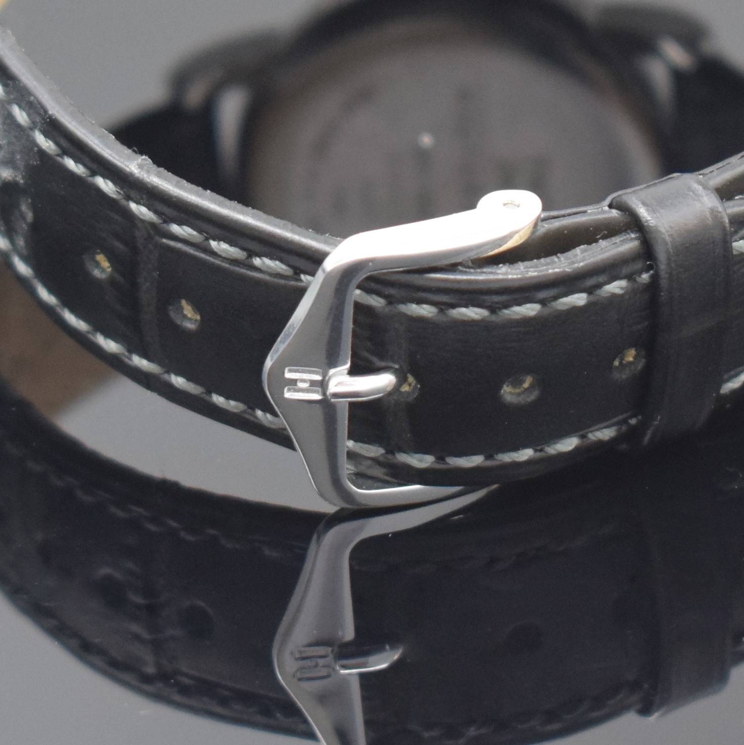 Detail d: MONTBLANC Damenchronograph Serie Meisterstück Referenz 7039, Schweiz um 2005, quarz, Edelstahlgeh., Boden u. Glasrand aufgedr., silb. Zifferbl. m. ...