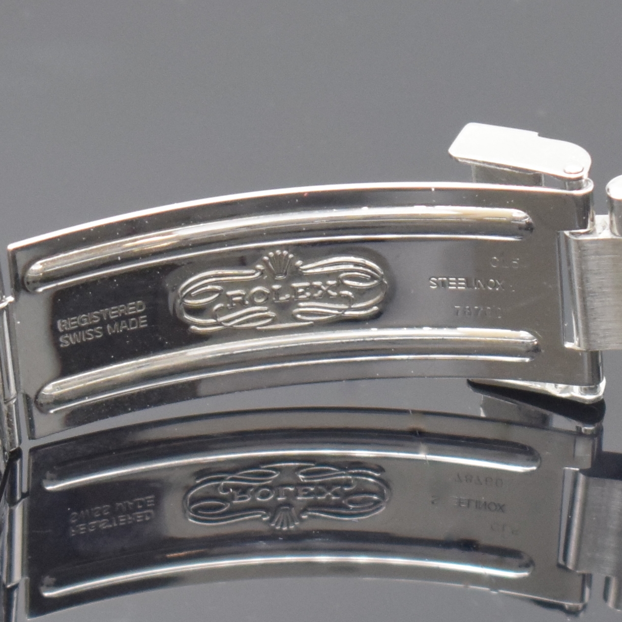 Detail e: ROLEX Herrenarmbanduhr Oyster Perpetual Date Yacht-Master Referenz 16622, Automatik, Schweiz um 2006, D-Serie, Chronometer der Superlative in ...