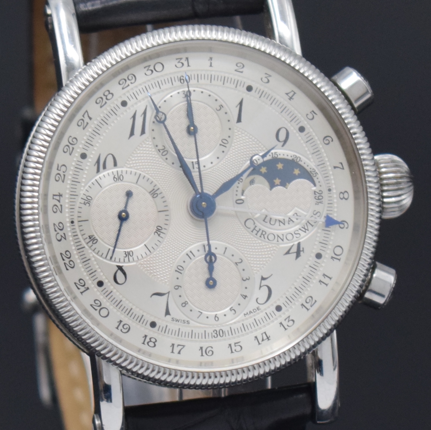 Detail c: CHRONOSWISS Herrenarmbanduhr Modell Lunar Chronograph Referenz CH 7523, Schweiz um 2001, Automatik, Edelstahlgeh. inkl. Lederband m. orig. Faltschl., ...