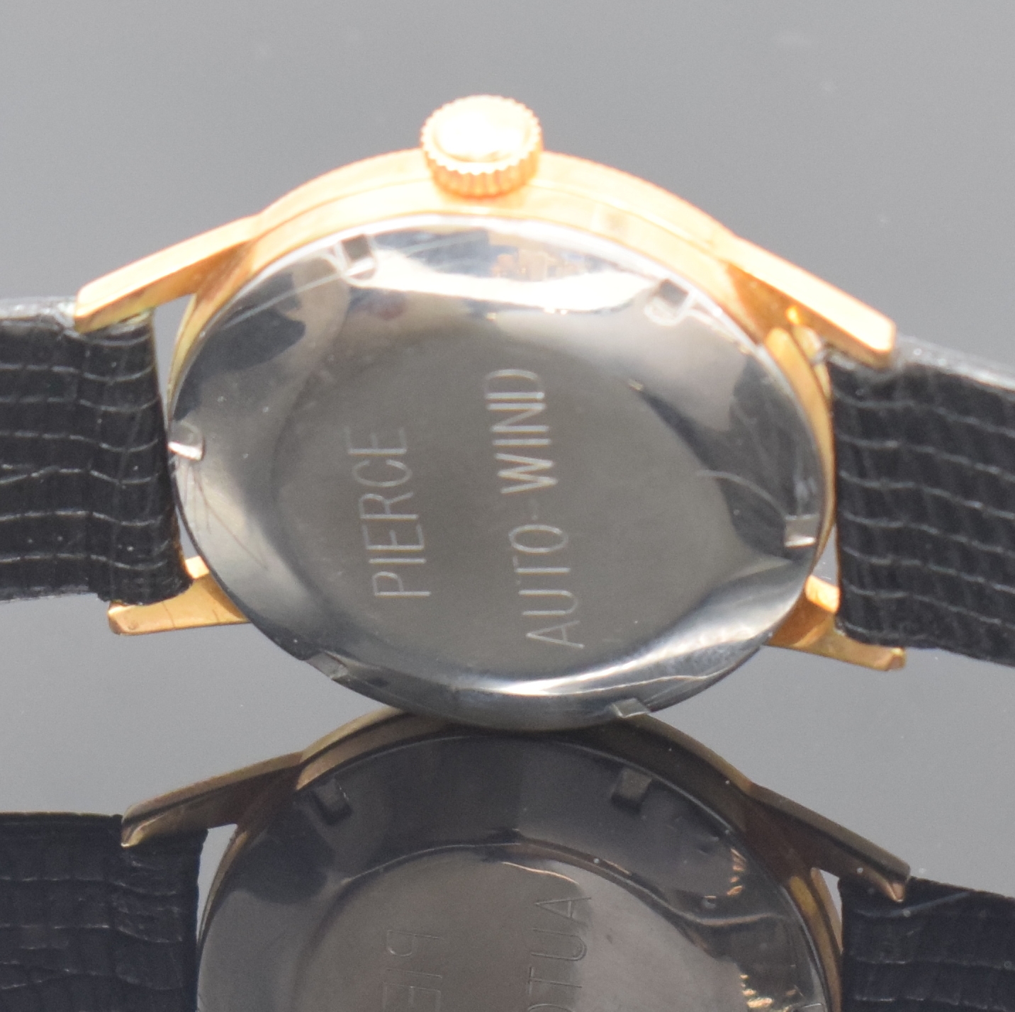 Detail f: PIERCE Automatik vergoldete Armbanduhr, Schweiz um 1940, frühes Rüttel-Automatikwerk, neutrales späteres Geh., silb. Zifferbl. fl., kl. Sek. b. 6, ...