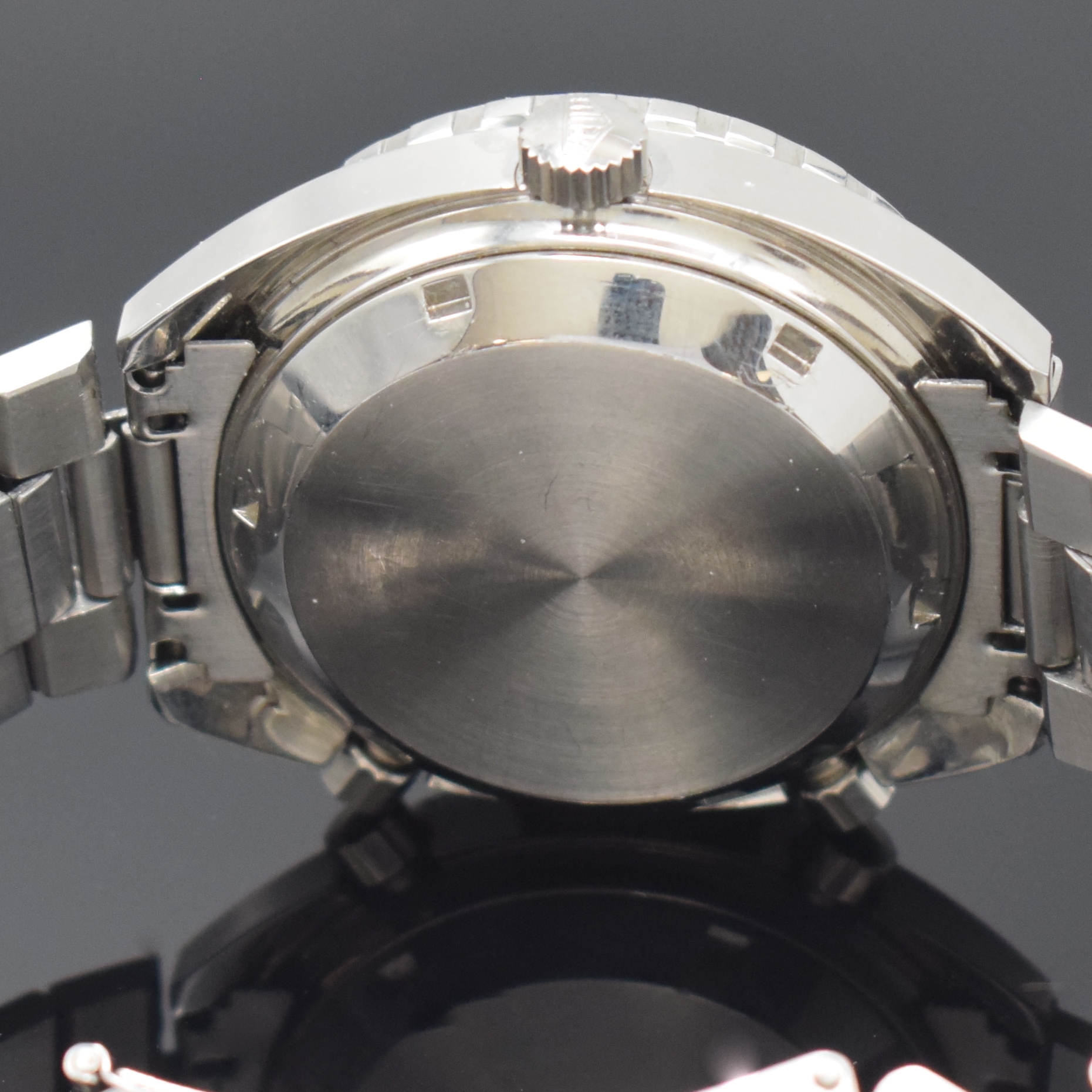 Detail f: HEUER Autavia Armbandchronograph in Stahl/ Stahlband Referenz 11630, Schweiz um 1975, Automatik, verschr. Geh., orig. Krone u. Drücker, beids. ...