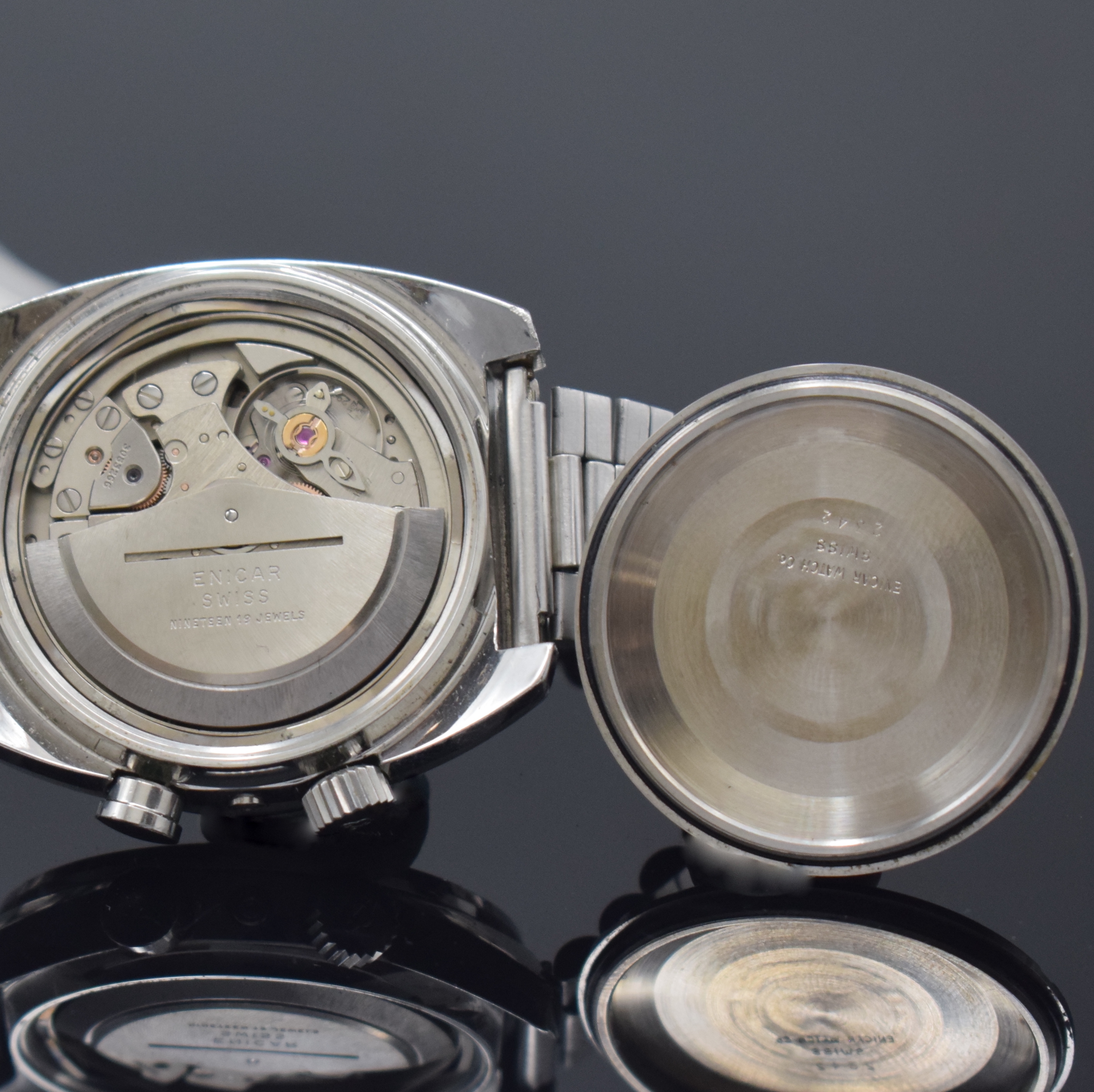 Detail f: ENICAR Memostar Armbandwecker in Stahl Referenz 298-01-01, Schweiz um 1970, Automatik, verschr. Geh., Boden verkr., neutrales Stahlband, blaues ...