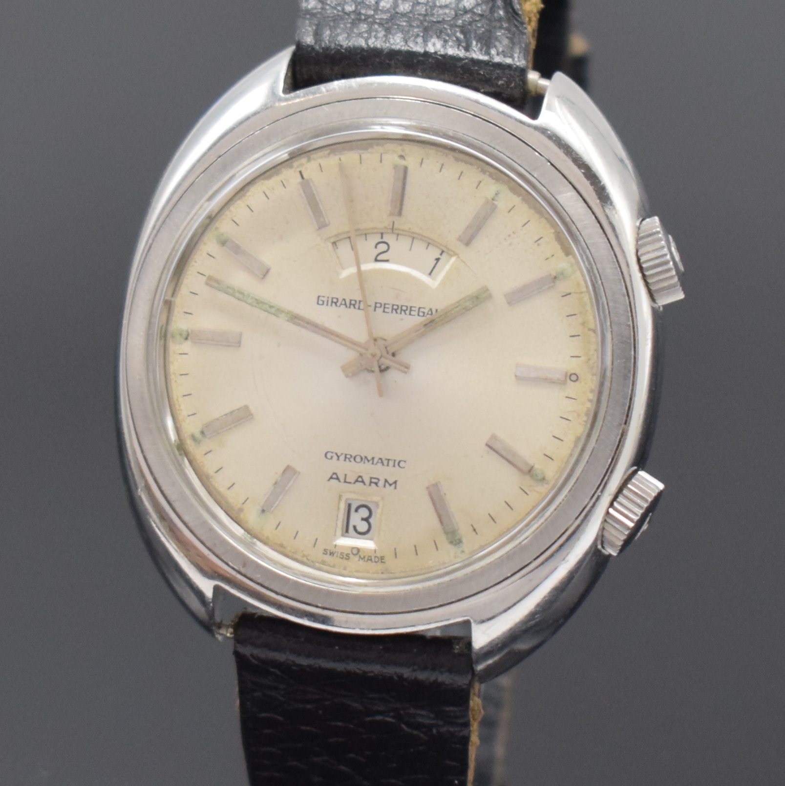 Detail a: GIRARD PERREGAUX Gyromatic Alarm Armbandwecker in Stahl, Schweiz um 1970, Automatik, verschr. Geh., orig. Kronen, silb. Zifferbl. pat., silb. Indizes ...