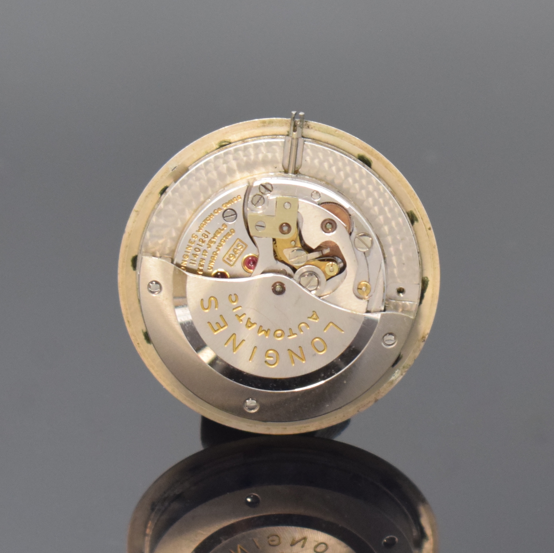 Detail e: LONGINES Armbanduhr in GG 585/000, Schweiz / USA um 1960, Automatik, amerikanisches Monocogue-Geh., silb. orig. Zifferbl. m. aufgel. Indizes ...