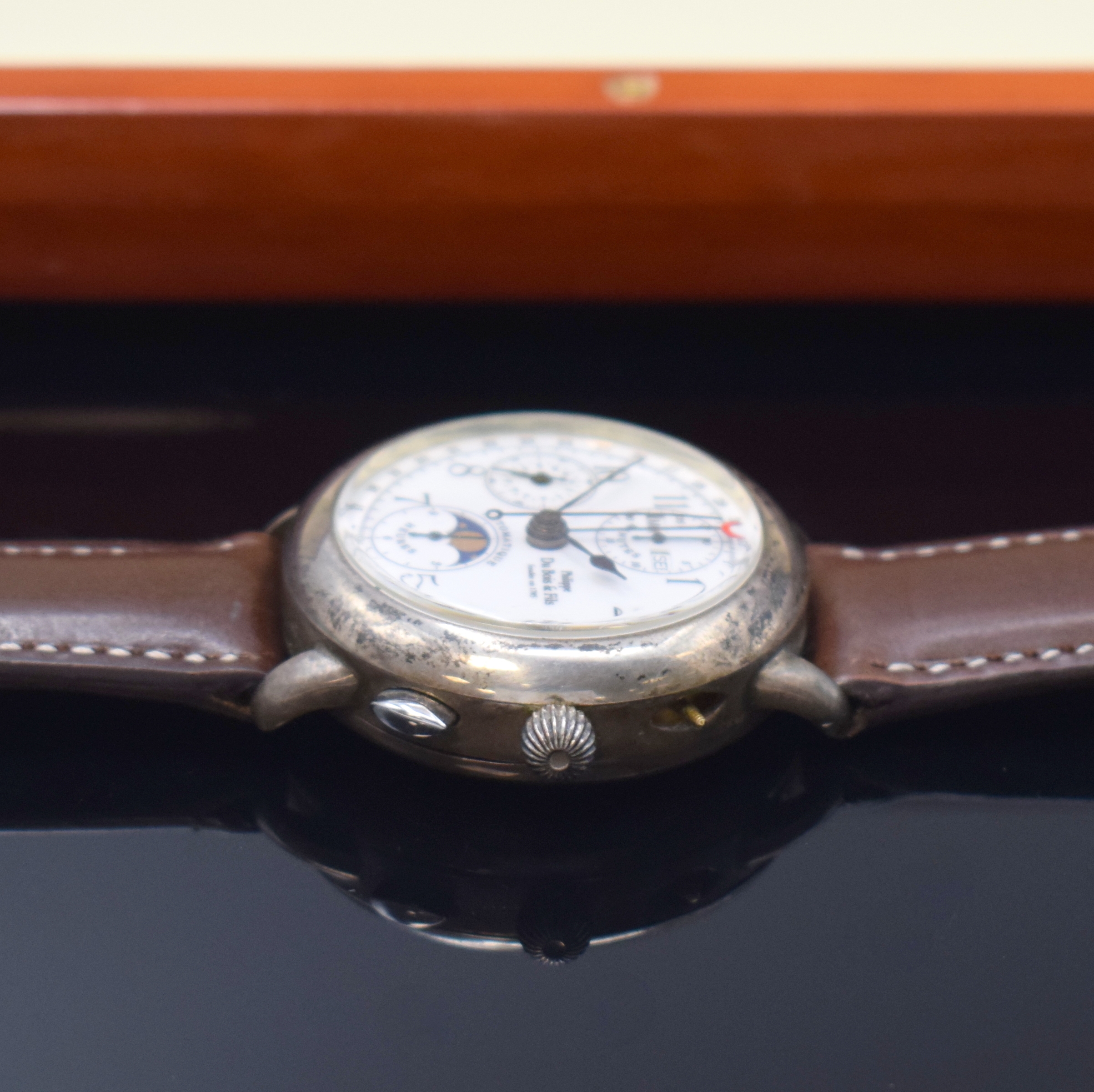 Detail b: DUBOIS Armbandchronograph in 925er Silber, Automatik, Schweiz 1990er Jahre, Geh. angel., Scharnierboden, Glasrand und Cuv. aufgedr., emailfarb. ...