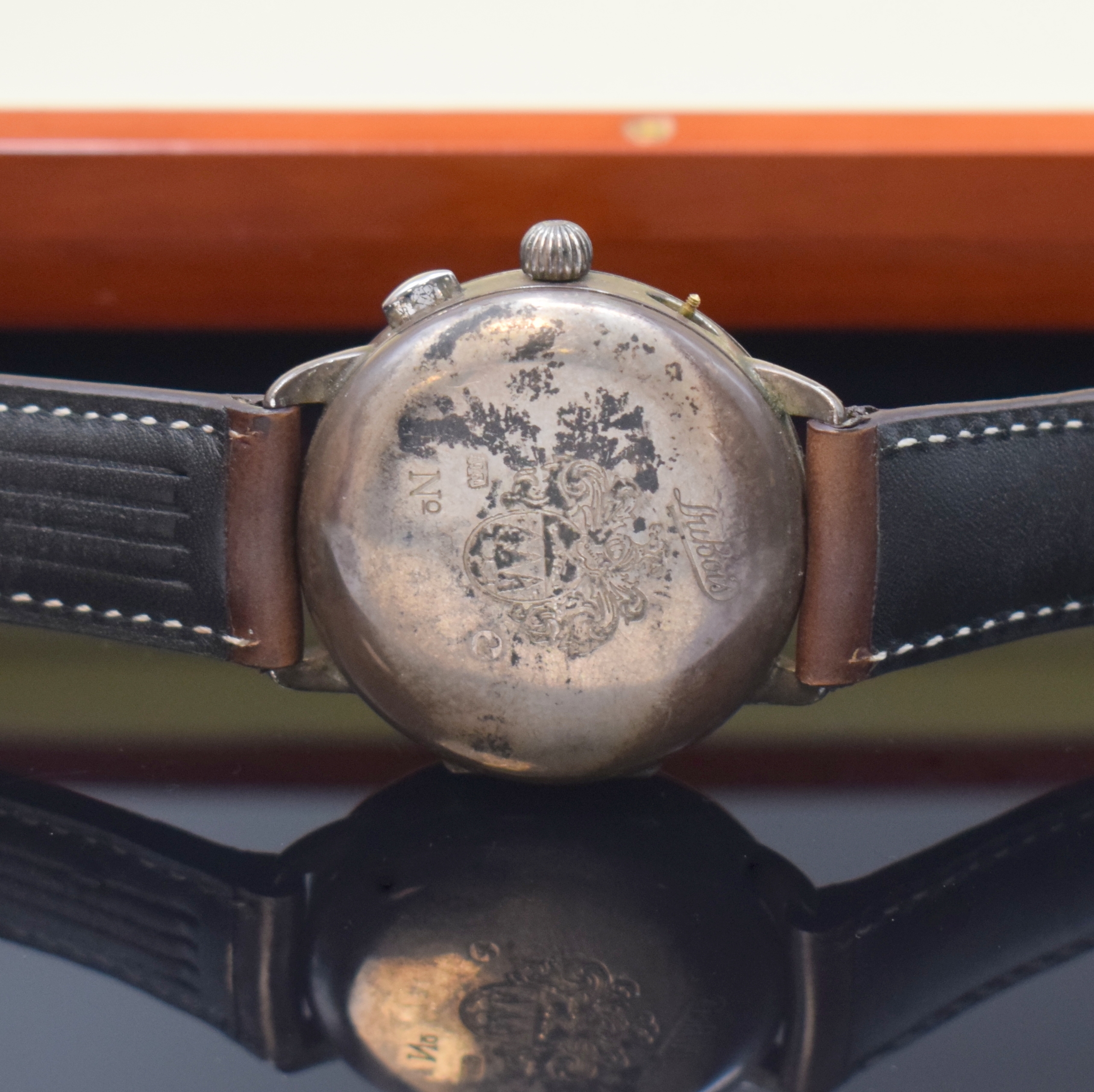 Detail d: DUBOIS Armbandchronograph in 925er Silber, Automatik, Schweiz 1990er Jahre, Geh. angel., Scharnierboden, Glasrand und Cuv. aufgedr., emailfarb. ...