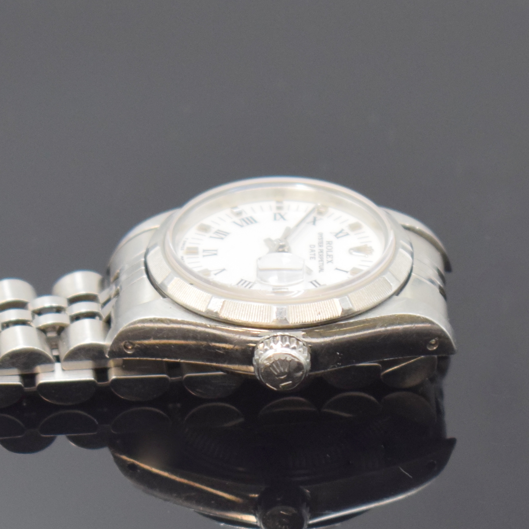 Detail c: ROLEX Date Damenarmbanduhr in Stahl Referenz 69190, Automatik, Schweiz um 1990, L-Serie, Boden und Krone verschr., Jubileeband m. Faltschl., ...