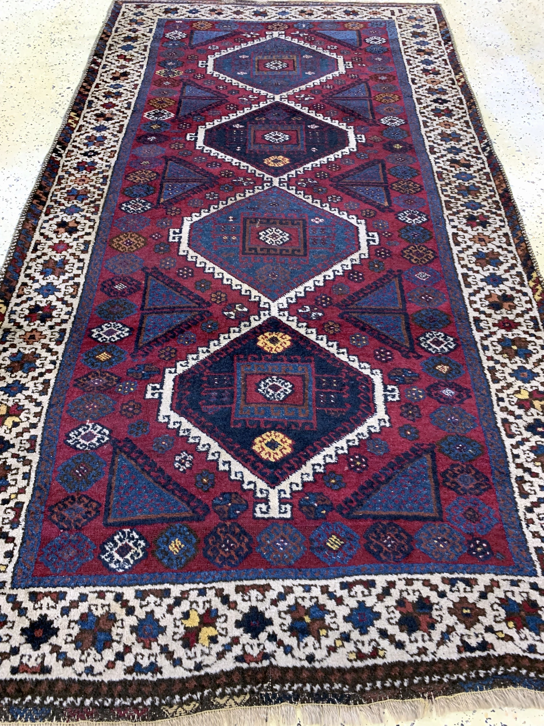 Detail d: Yürük antik, Türkei, um 1900, Wolle auf Wolle, ca. 230 x 125 cm, EHZ: 3