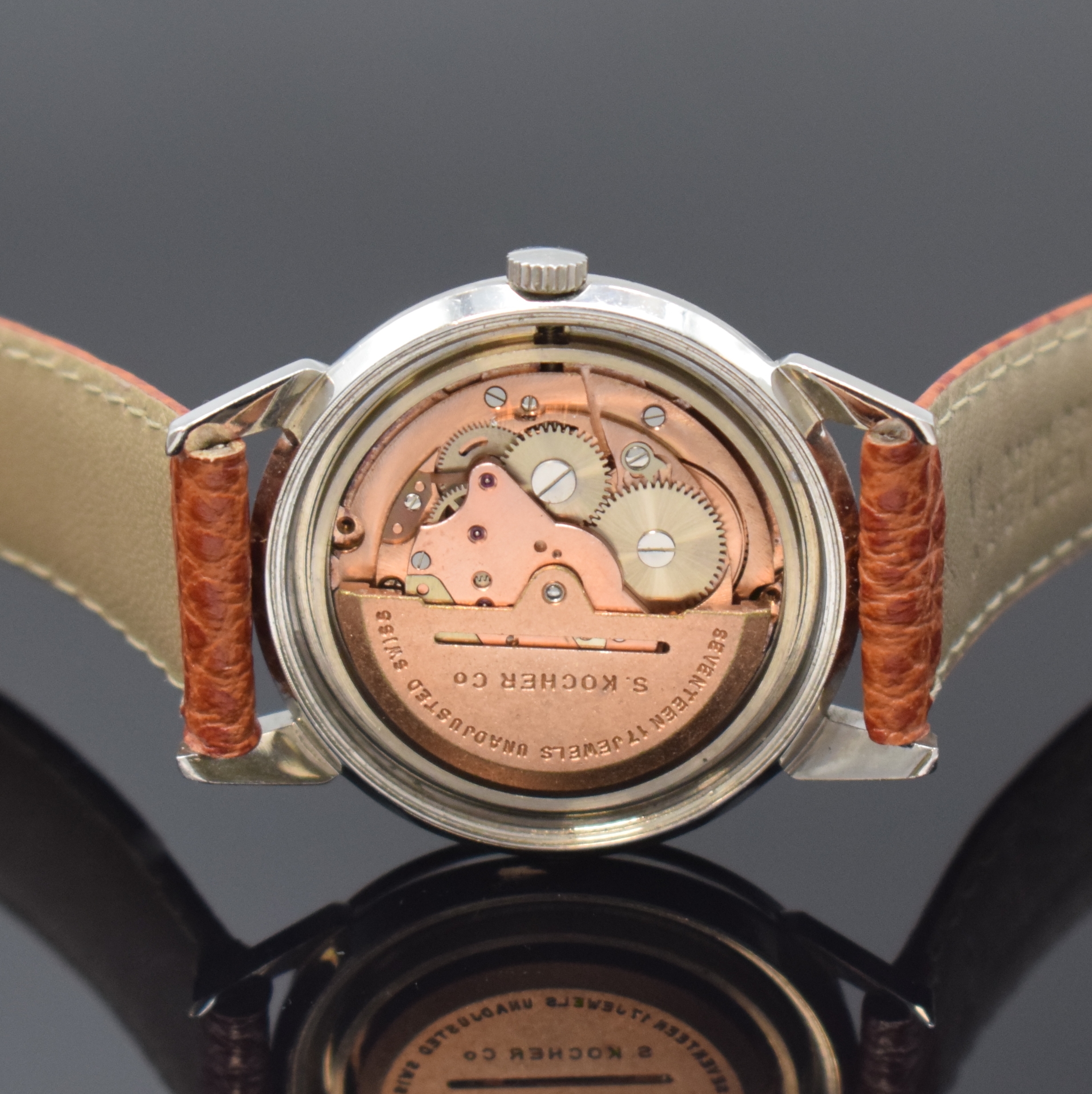 Detail d: ESKA seltene Herrenarmbanduhr mit Gangreserve, Automatik, Schweiz um 1958, Edelstahl, Boden verschr., silb., streifenguill. Zifferbl., Gangreserve 36 ...