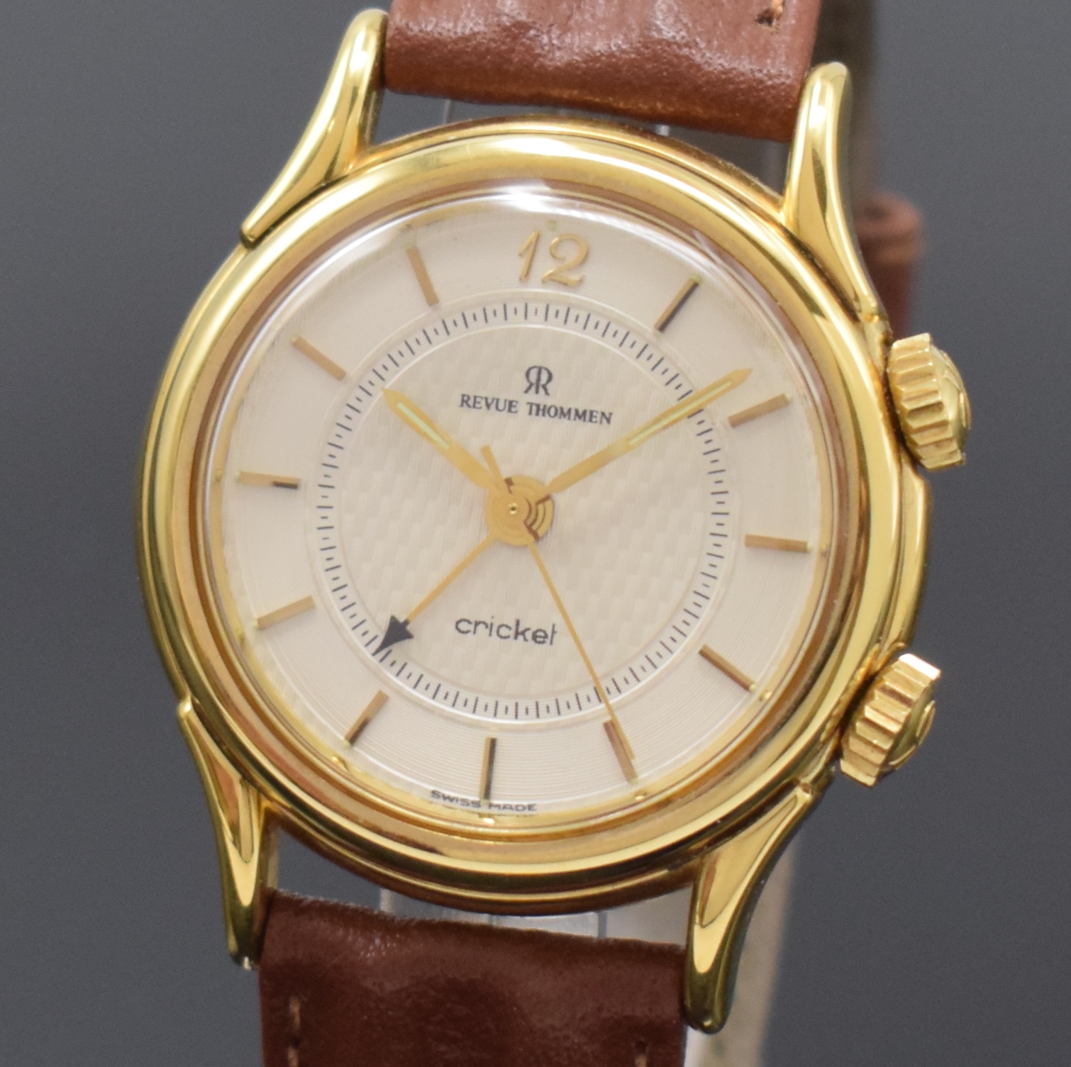 Detail a: REVUE THOMMEN Armbandwecker Serie Cricket Referenz 7922001, Schweiz um 1993, Handaufzug, verg. Metallgeh. inkl. orig. Lederband m. orig. Dornschl., ...