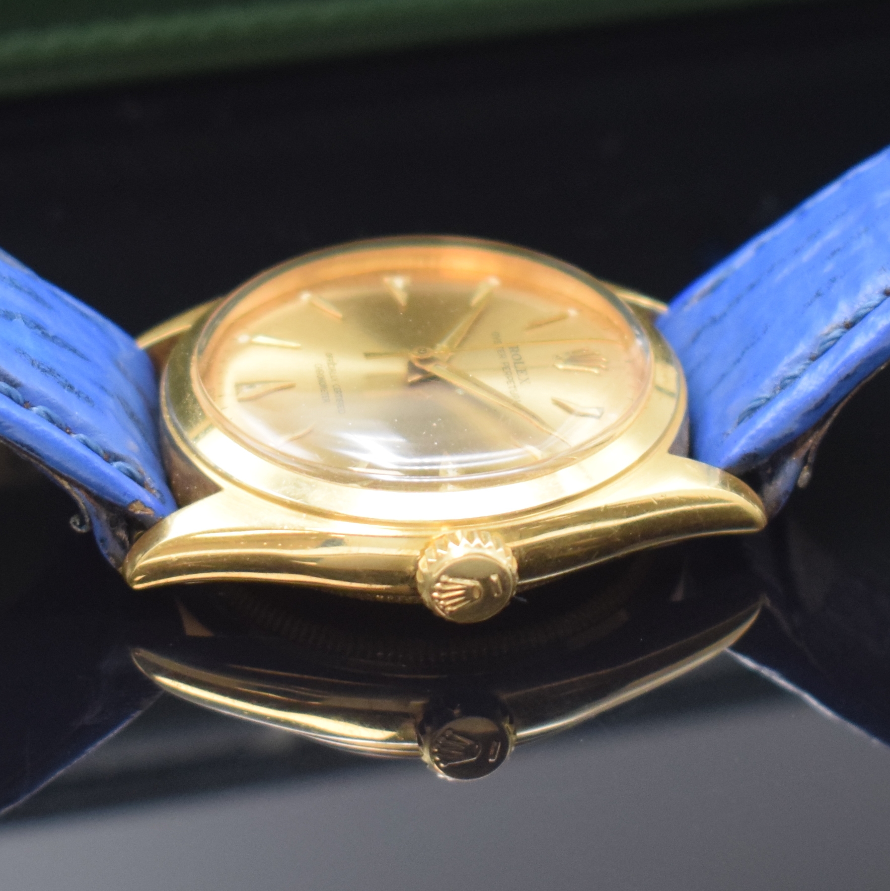 Detail d: ROLEX Oyster Perpetual Chronometer Herrenarmbanduhr in GG 750/000 Referenz 6085, Automatik, Schweiz um 1951, Boden und Krone verschr., ab Herst. ...