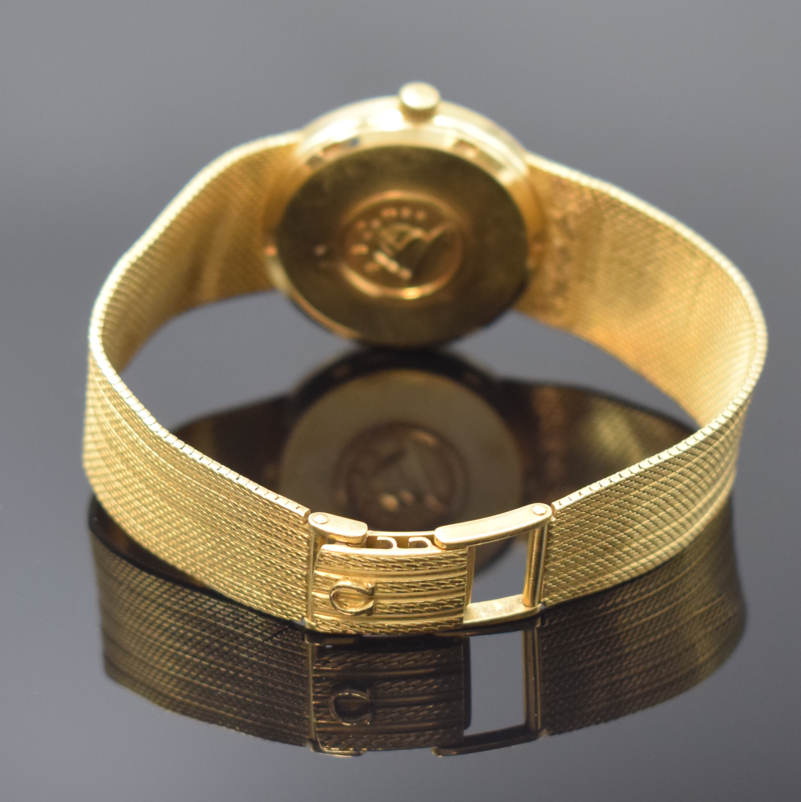 Detail b: OMEGA Constellation Chronometer Herrenarmbanduhr in GG 750/000 Referenz 168.7239 / 166.7240, Schweiz um 1970, Automatik, verschr. Boden m. Darst. ...