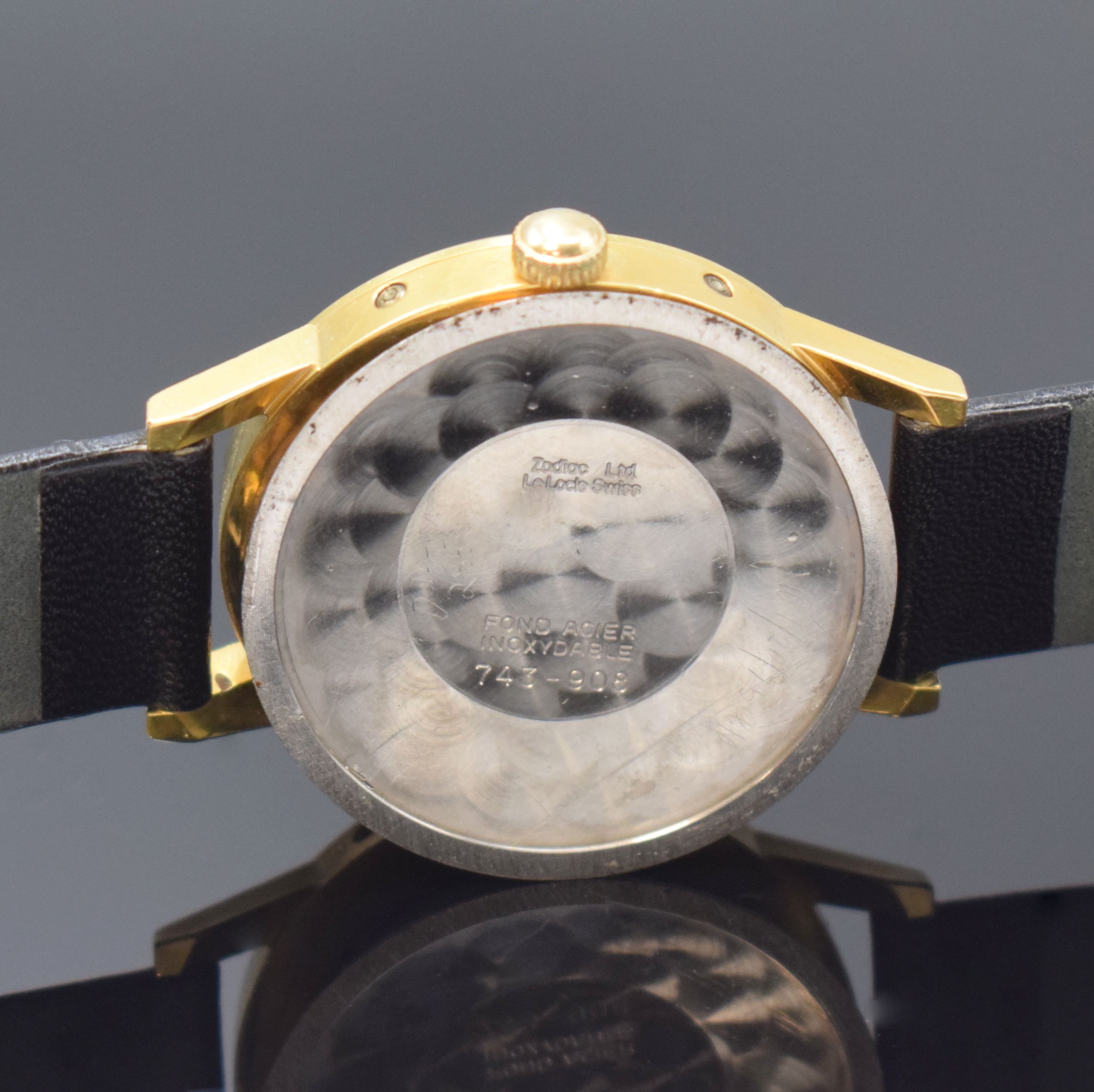 Detail g: ZODIAC Herrenarmbanduhr mit Vollkalender inklusive Mondphase Referenz 743-908, Automatik, Schweiz um 1968, verg. Geh., Edelstahlboden und Glasrand ...