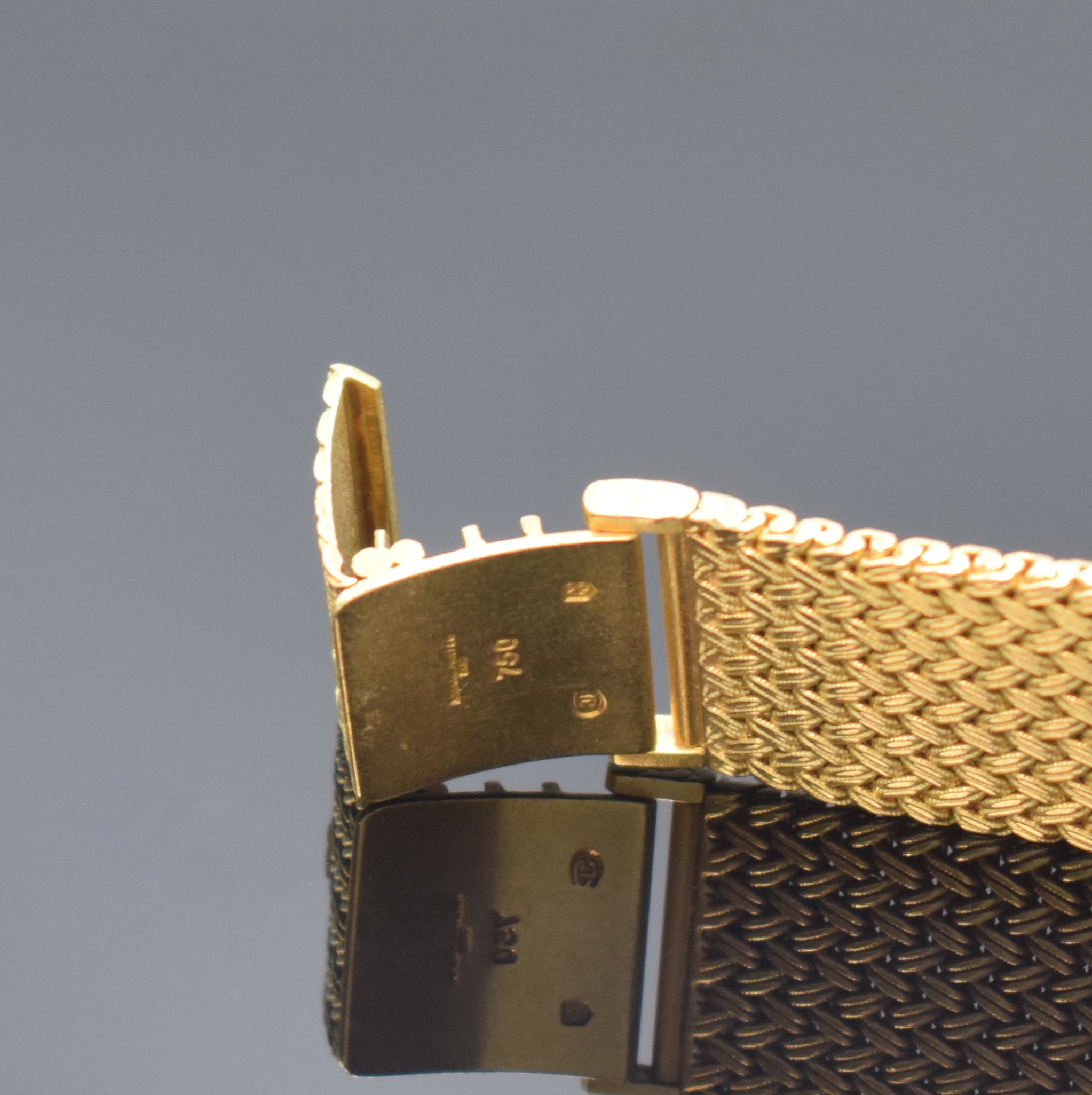 Detail c: AUDEMARS PIGUET feine Herrenarmbanduhr in GG 750/000, Automatik, Schweiz um 1975, 2-teil. Geh., Boden aufgedr., Flechtband, verg. Zifferbl. m. ...