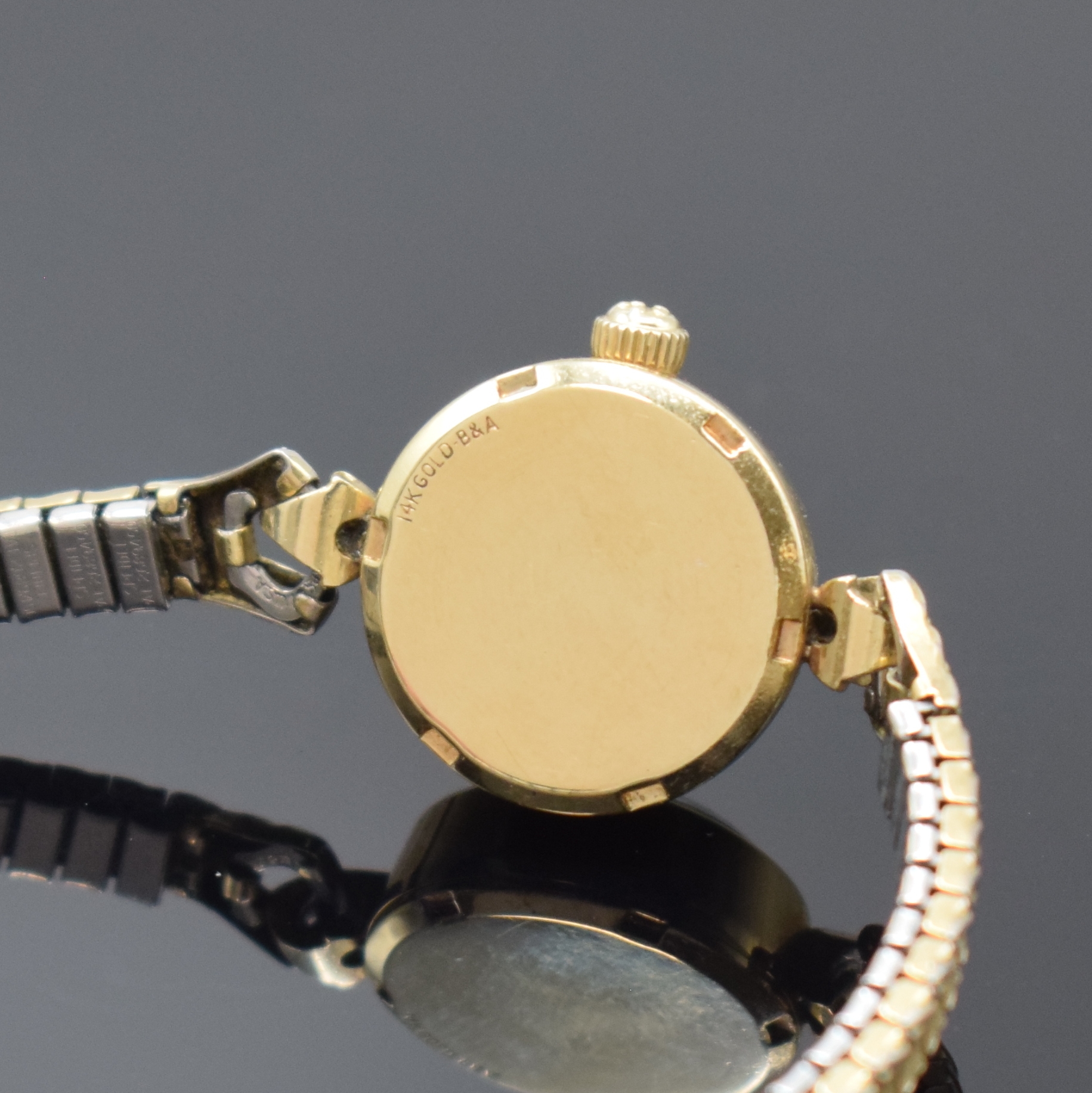 Detail e: Konvolut: 3 Eterna-Matic Armbanduhren in Gold, Schweiz / USA um 1960, 2 x GG 750/000, 1 X GG 585/000, 1 x bez. Golden Heart an verg. Flexband mit ...