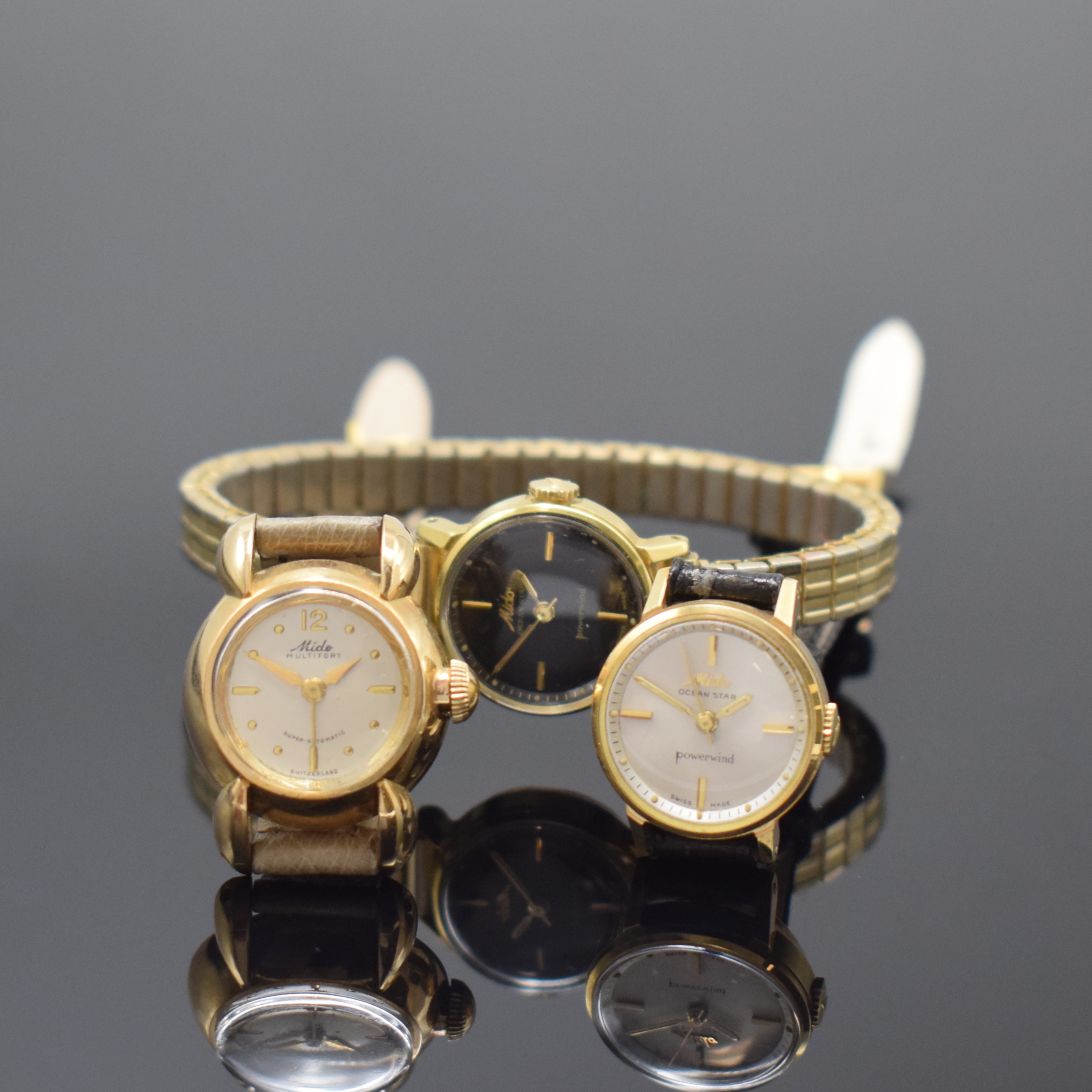 Konvolut: 3 MIDO Damenarmbanduhren, Schweiz um 1960, alle Automatik, 2 x in GG 585/000, 1 x verg., 2 x Modell Powerwind im Monocoque- Geh., 1 x ...