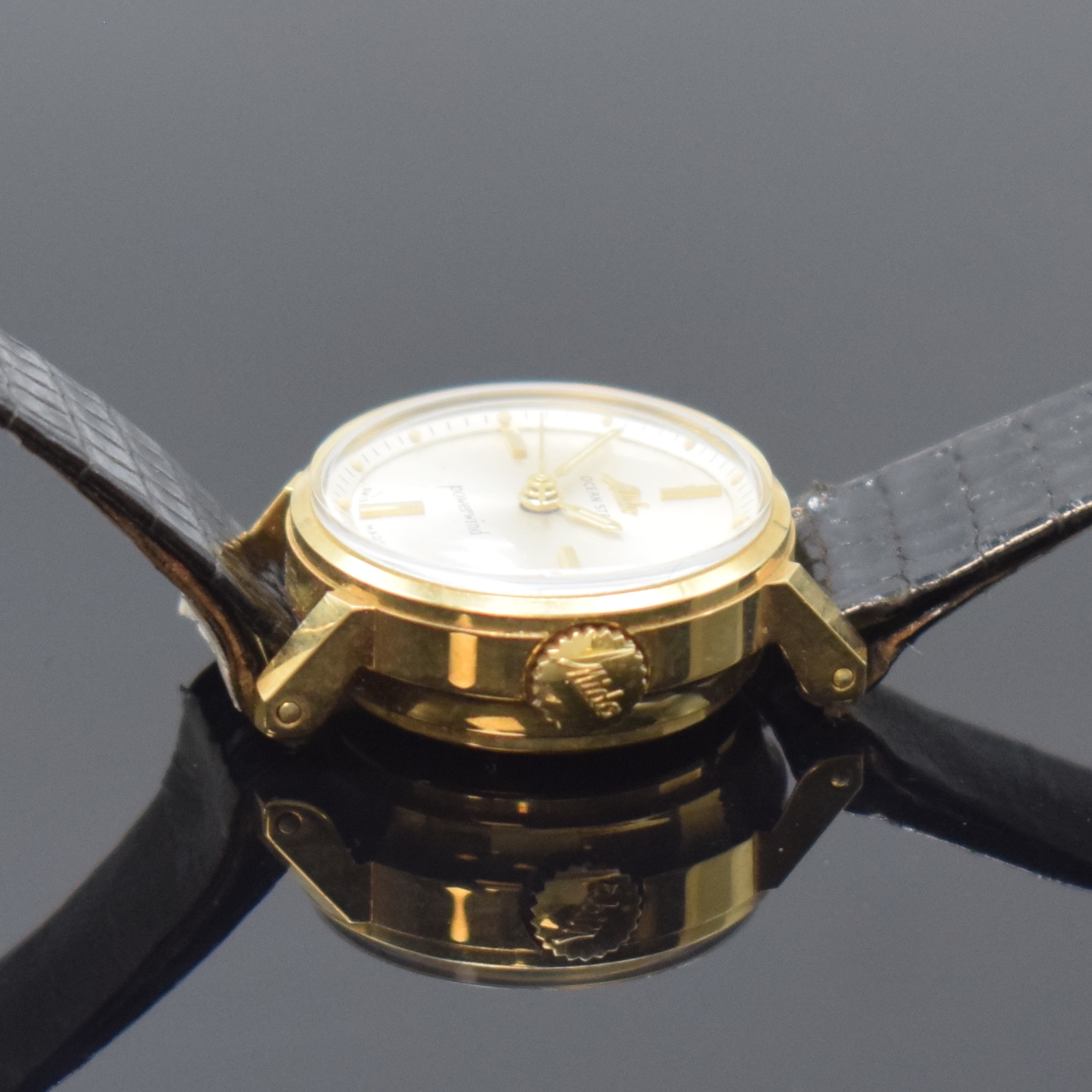 Detail d: Konvolut: 3 MIDO Damenarmbanduhren, Schweiz um 1960, alle Automatik, 2 x in GG 585/000, 1 x verg., 2 x Modell Powerwind im Monocoque- Geh., 1 x ...
