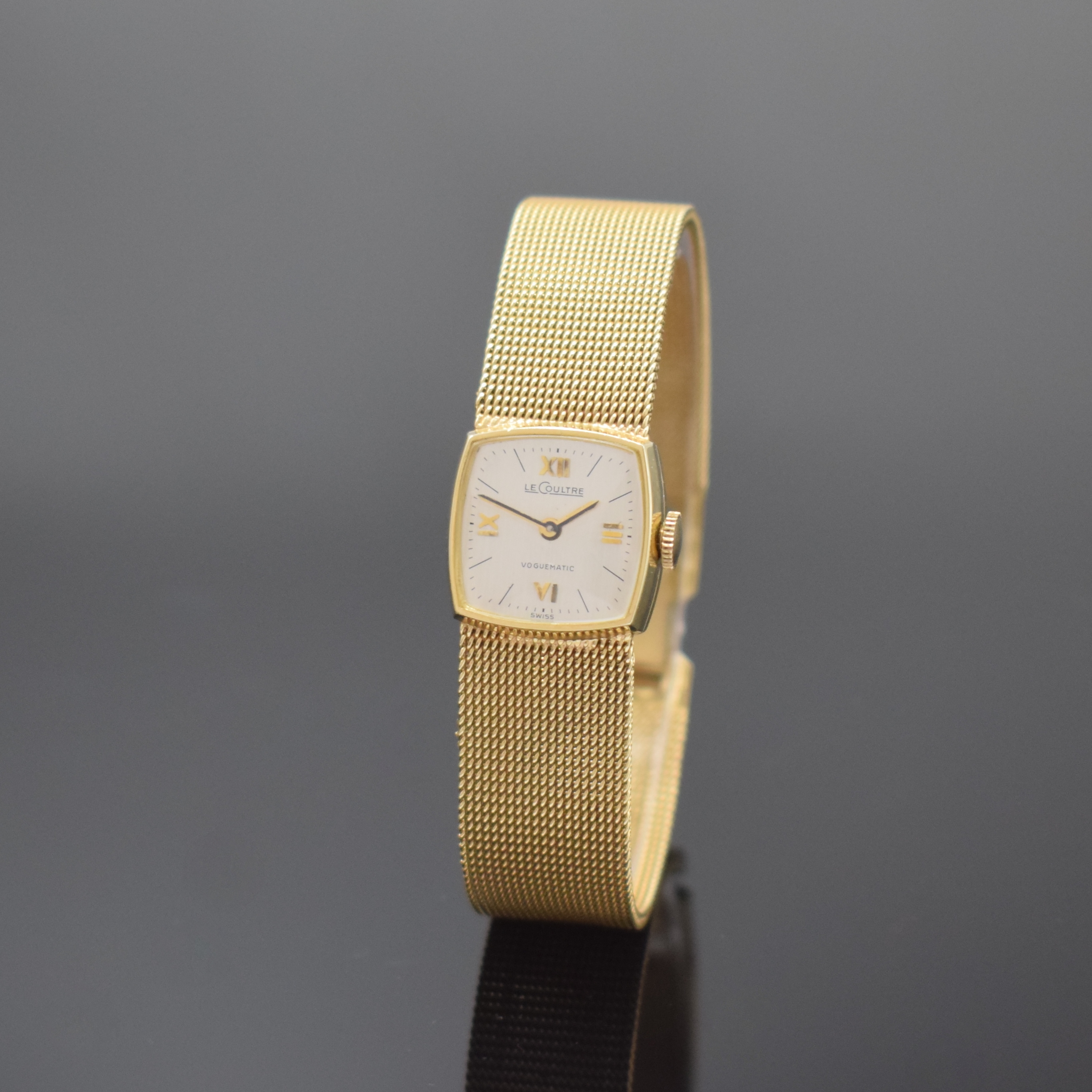 LeCOULTRE Voguematic Damenarmbanduhr in GG 585/000, Schweiz/USA um 1970, Automatik, Carré-Cambre Geh. m. anges., feinen Milanaiseband, Boden ...