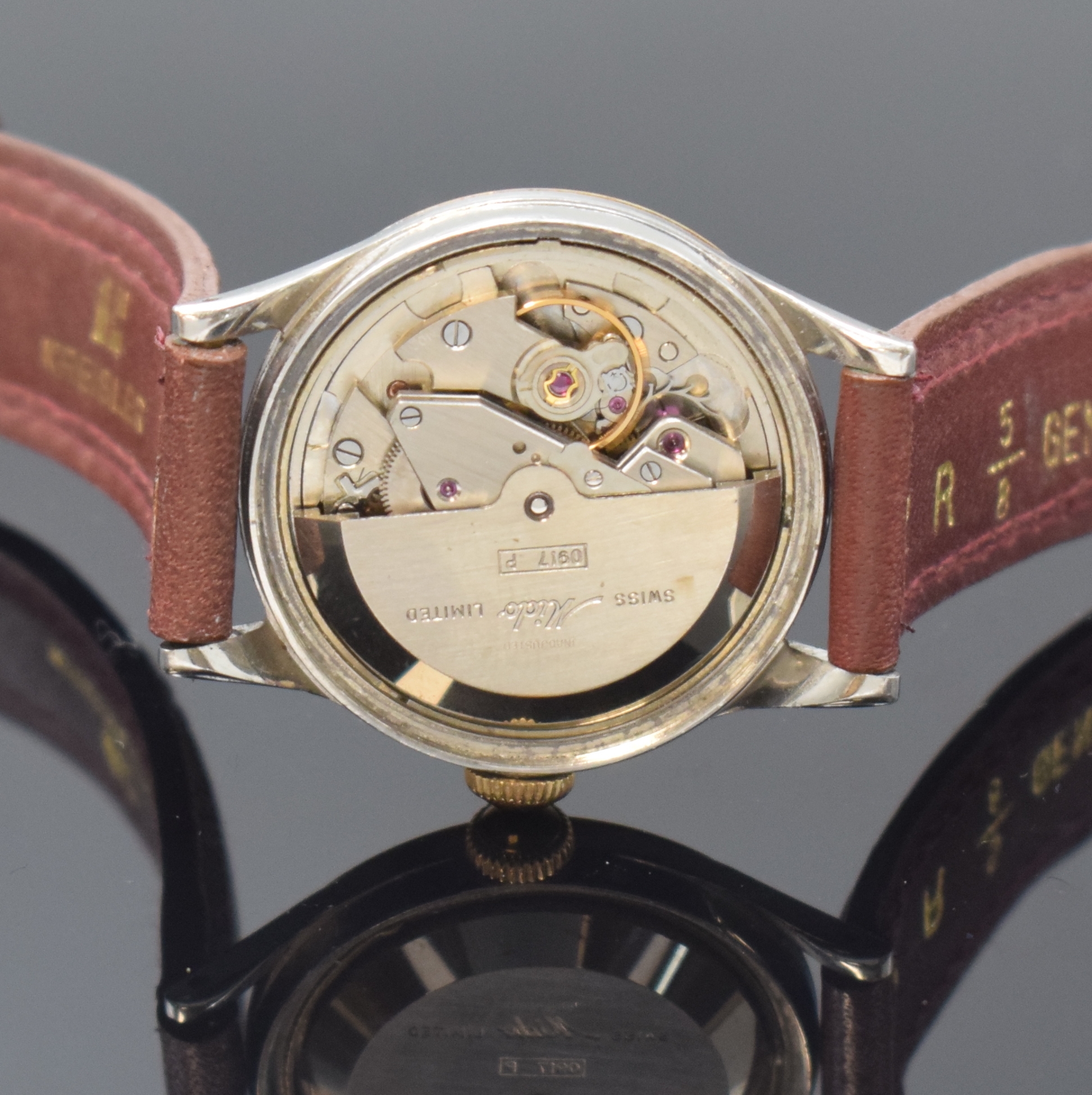 Detail k: MIDO / MOVADO je 2 Armbanduhren in Stahl und Stahl/Gold, Schweiz ca. 1945 - 1960, Automatik, verschr. Geh., silb. Zifferbl. pat./fl., 2 x Movado im ...