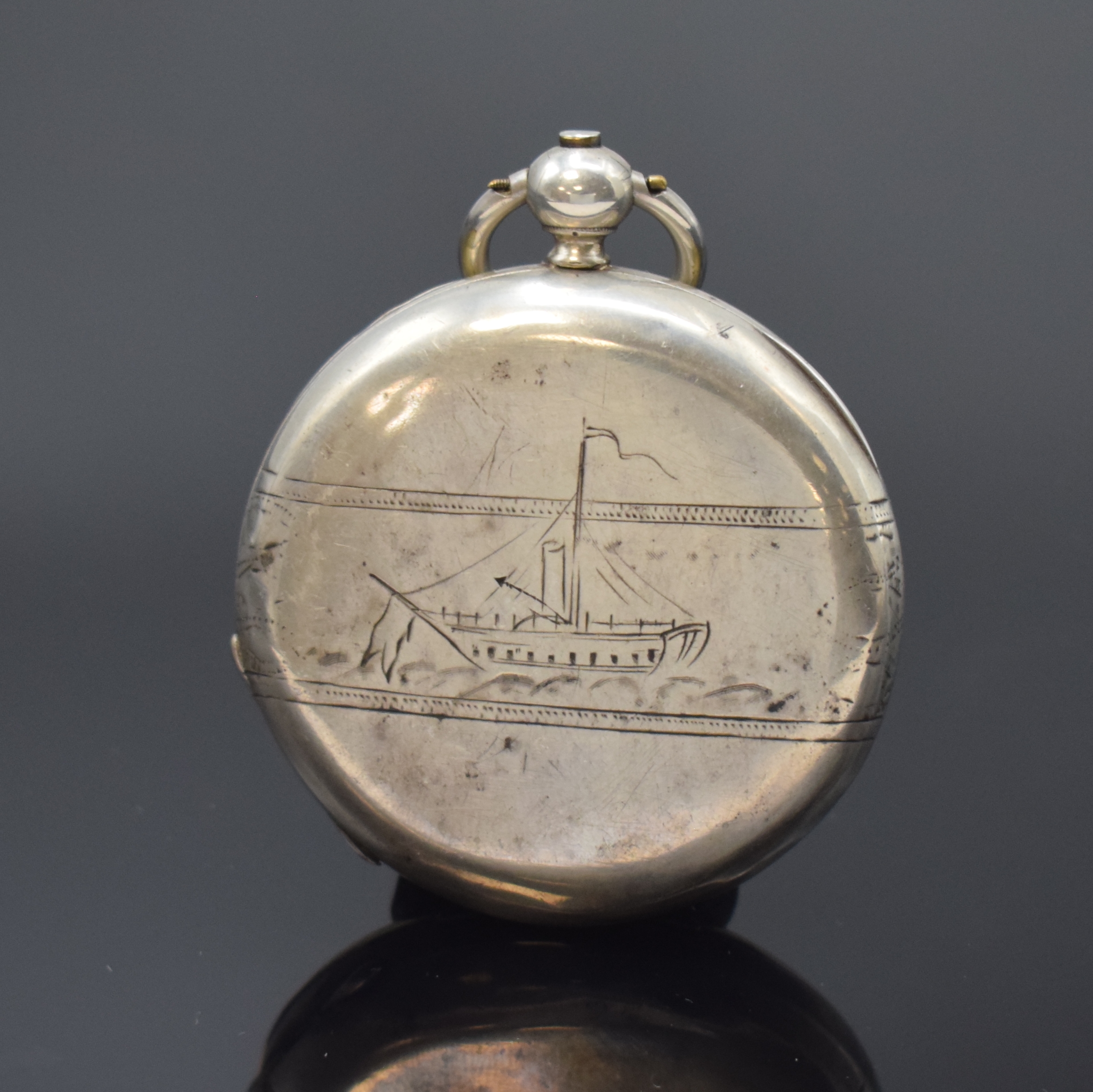 Detail c: A. LANGE, Dresden frühes 1A-Taschenuhrwerk mit Schlüsselaufzug, Deutschland um 1870, sekundäres Silbergeh., 2-tlg. Emailzifferbl. bez. "A. ...
