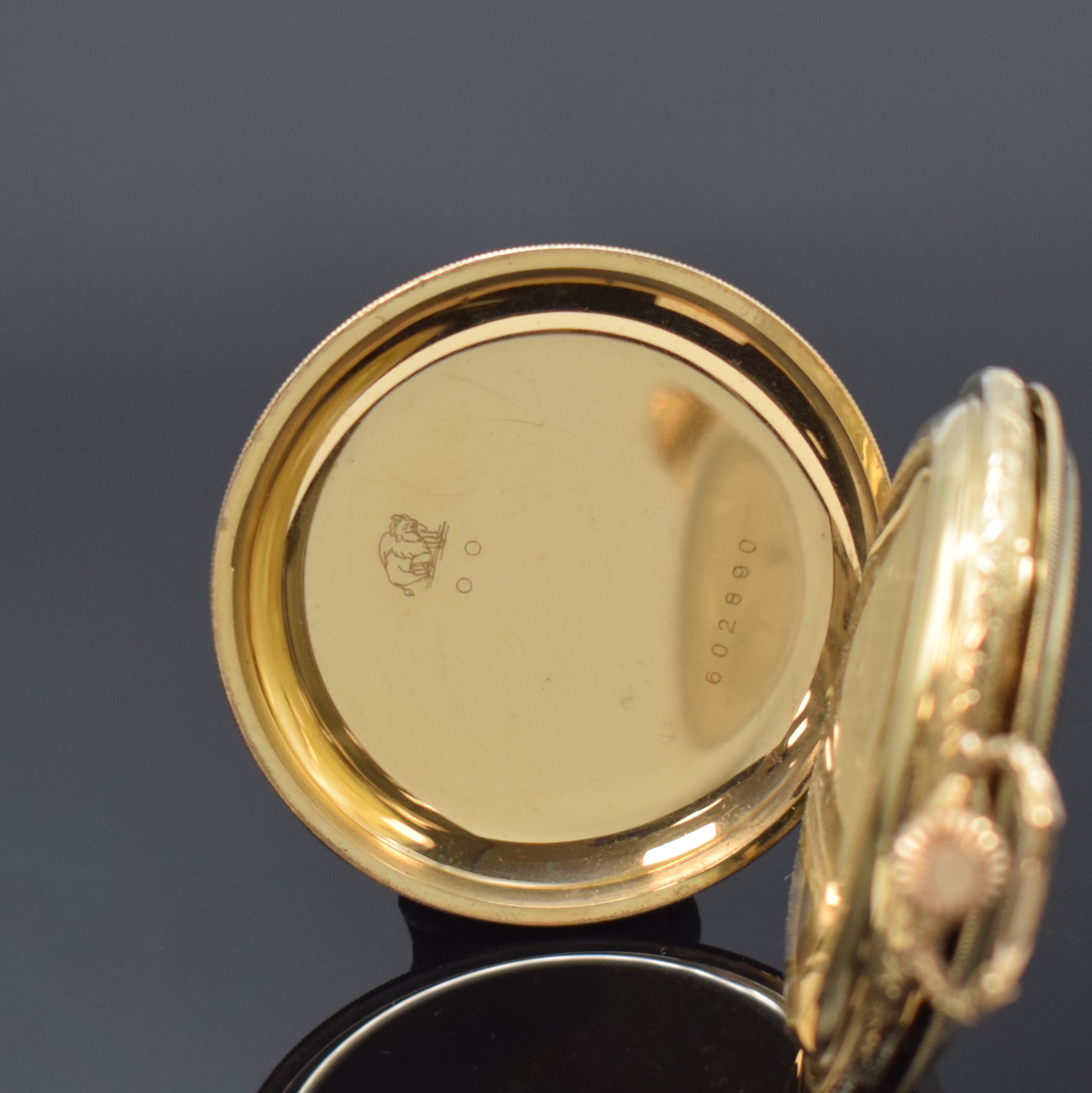 Detail a: TUTIMA Glashütte vergoldete Herrensavonette, Deutschland um 1930, geometrisch guill. Geh. m. Büffel Marke v. Gustav Rau, gold. Zifferbl., gold. ...