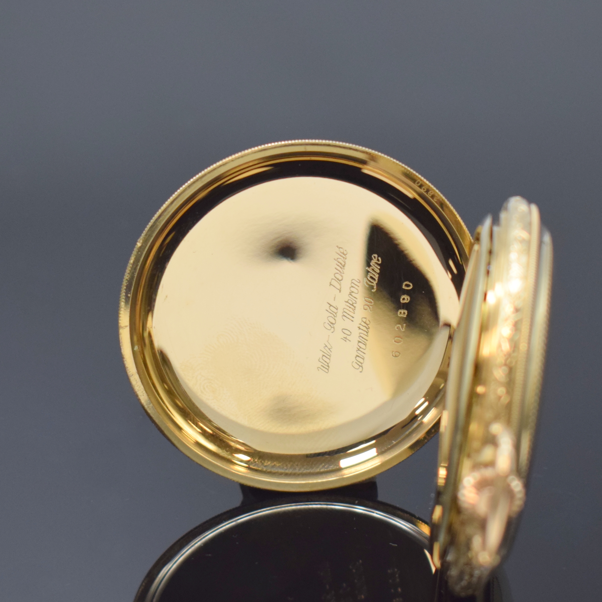 Detail d: TUTIMA Glashütte vergoldete Herrensavonette, Deutschland um 1930, geometrisch guill. Geh. m. Büffel Marke v. Gustav Rau, gold. Zifferbl., gold. ...