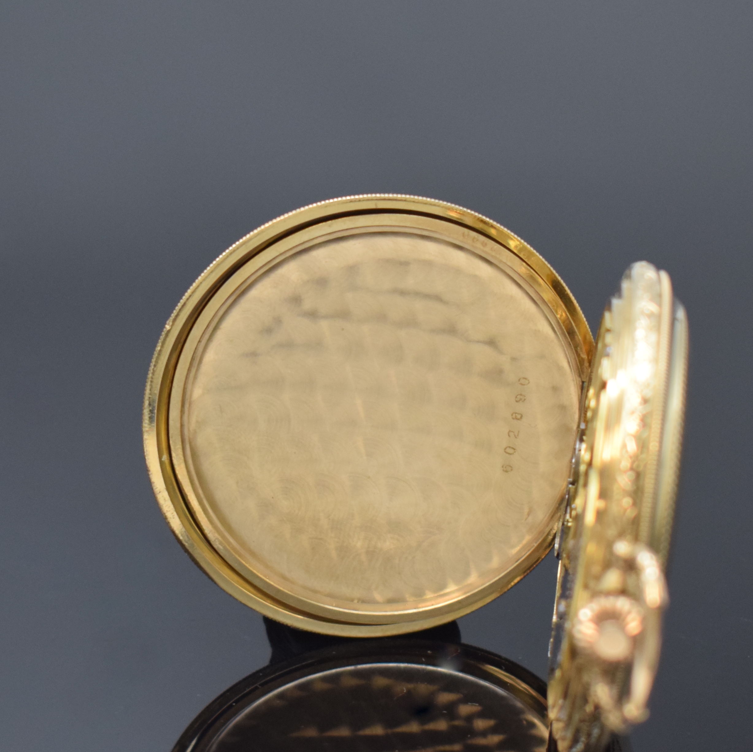 Detail f: TUTIMA Glashütte vergoldete Herrensavonette, Deutschland um 1930, geometrisch guill. Geh. m. Büffel Marke v. Gustav Rau, gold. Zifferbl., gold. ...