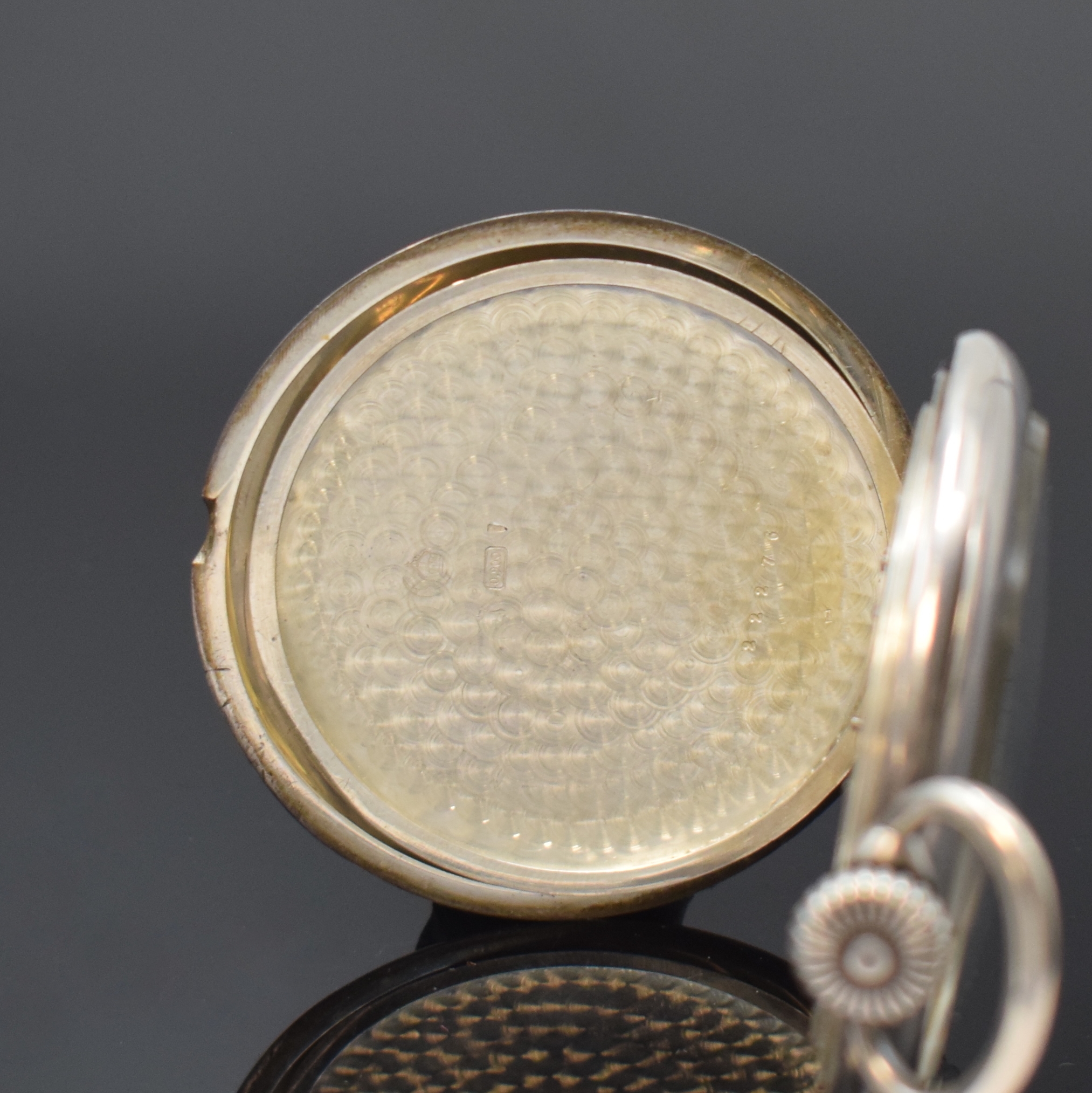 Detail d: J. ASSMANN große offene Silbertaschenuhr, Deutschland um 1920, glattes Geh. dell., 2- tlg. Emailzifferbl. riss., arab. Zahlen, gebl. Birnenzeiger, ...