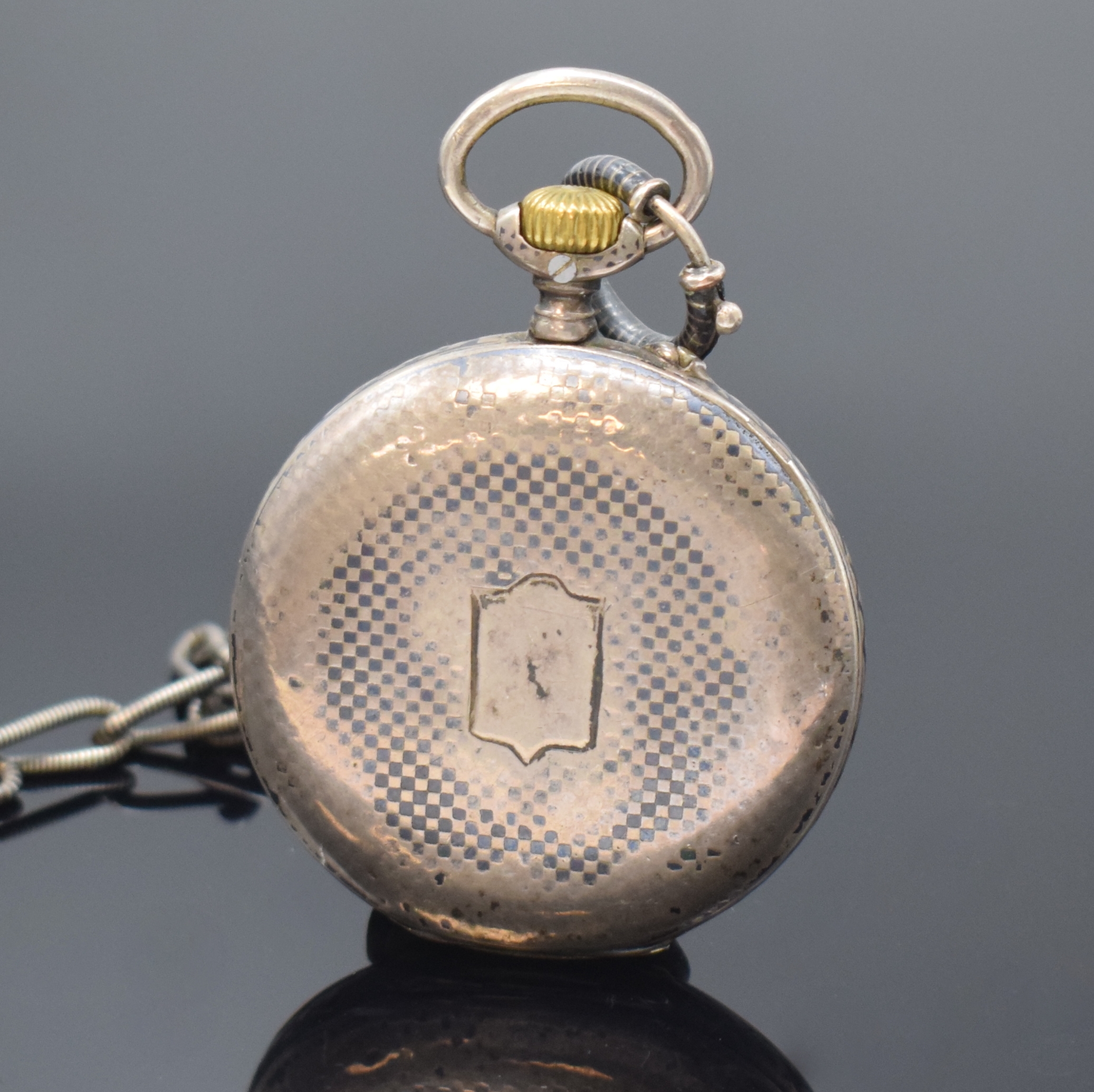 Detail e: Konvolut: 2 Tulasilber-Taschenuhren, beide Deutschland/Schweiz um 1910, 1 x NOMOS Savonette, Geh. ber., Emailzifferbl. haarr., gold. Birnenzeiger, ...