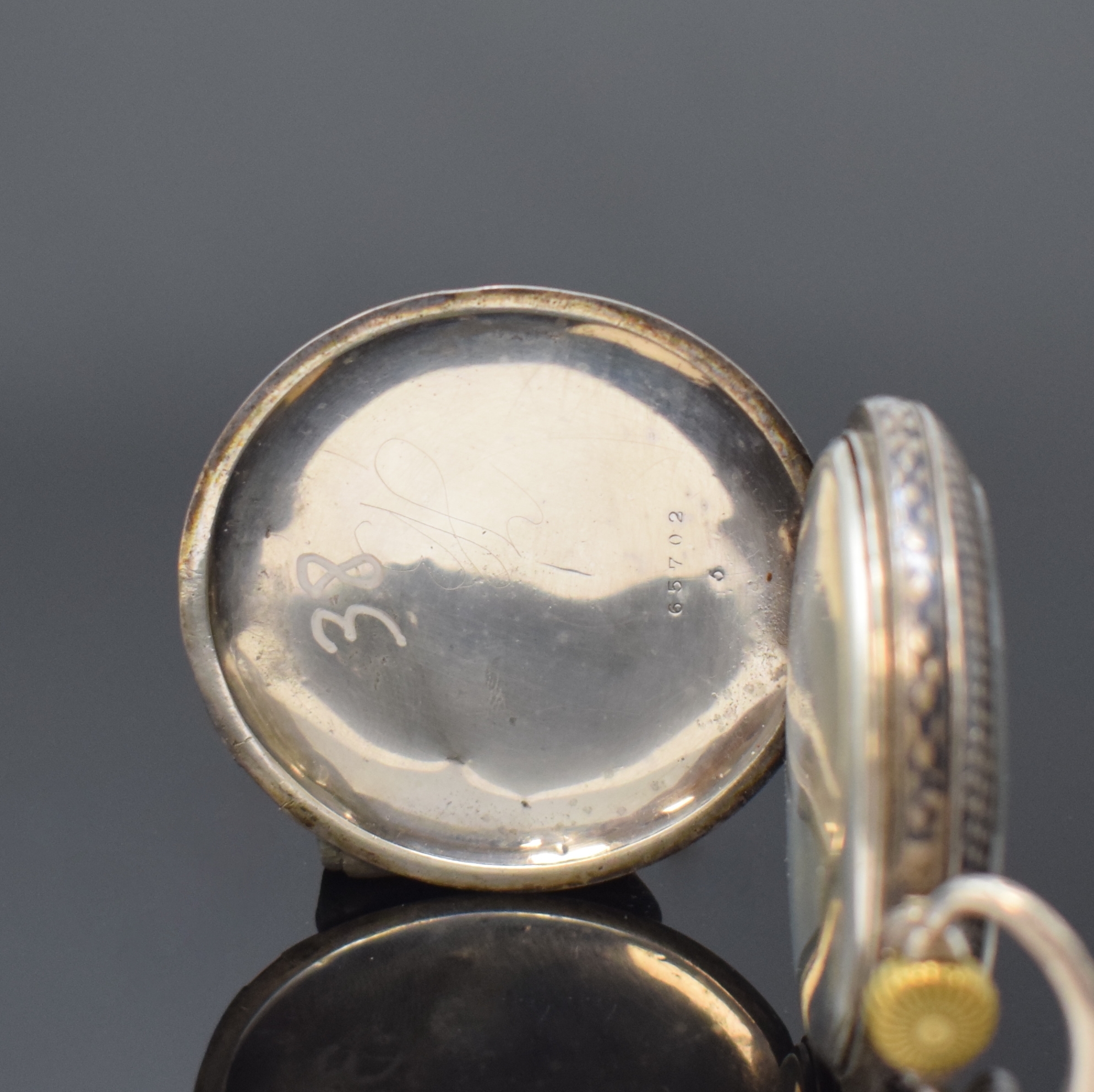Detail f: Konvolut: 2 Tulasilber-Taschenuhren, beide Deutschland/Schweiz um 1910, 1 x NOMOS Savonette, Geh. ber., Emailzifferbl. haarr., gold. Birnenzeiger, ...