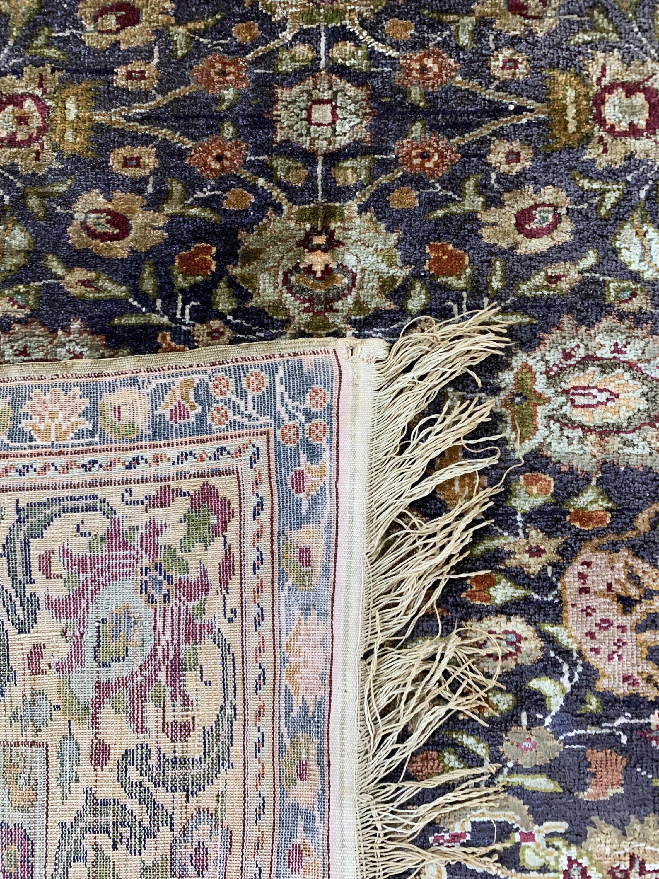 Detail e: Kayseri Flosch, Türkei, Anfang 20.Jhd, merzerisierte Baumwolle, ca. 175 x 120 cm, EHZ: 2(oxidiert)