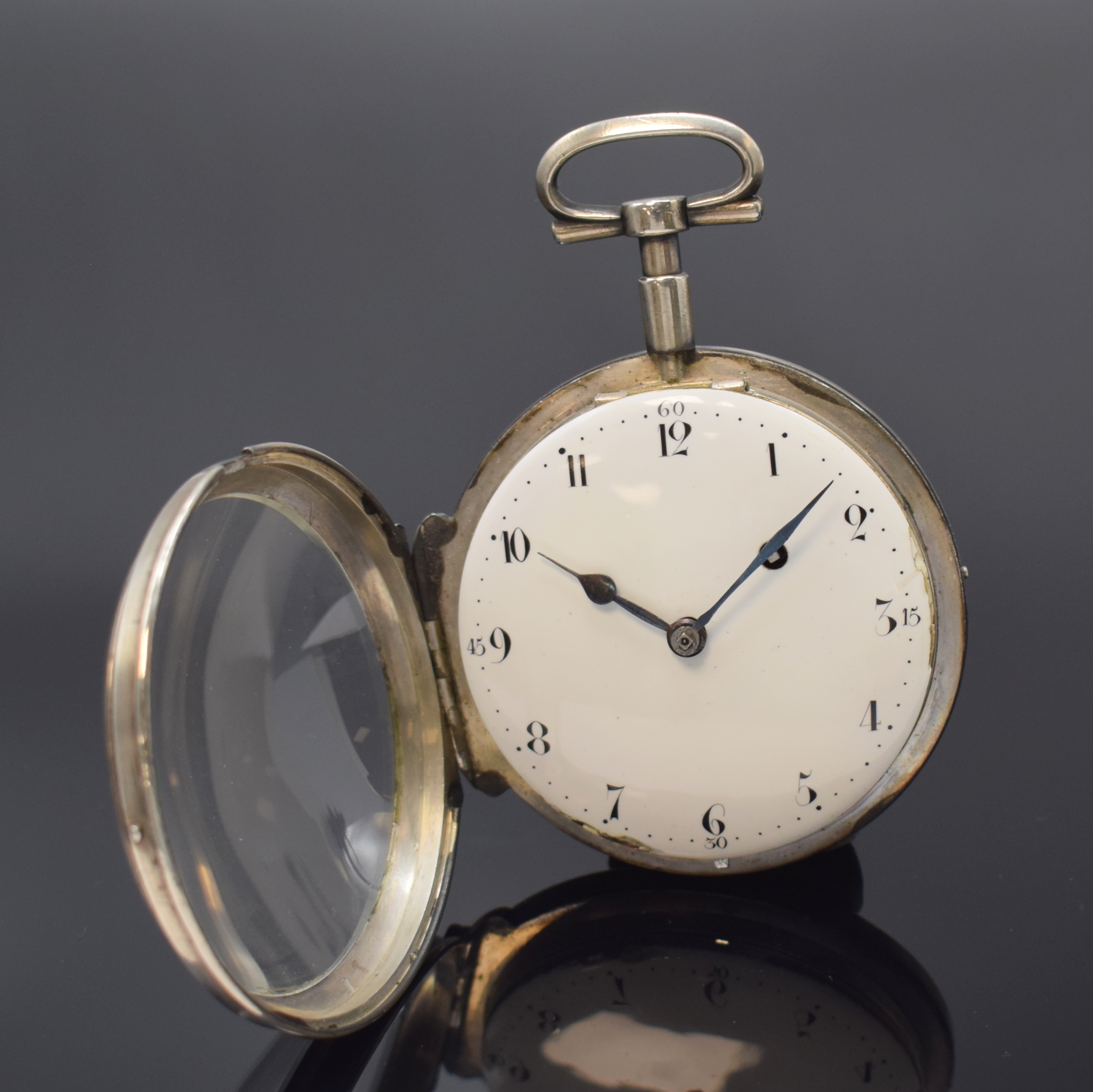 Detail b: JOHANN ANTON NETTELBECK Düsseldorf große Zylindertaschenuhr, um 1792, Silbergeh. dell., innen m. Widmung, Großscharnier, Emailzifferbl. besch., ...
