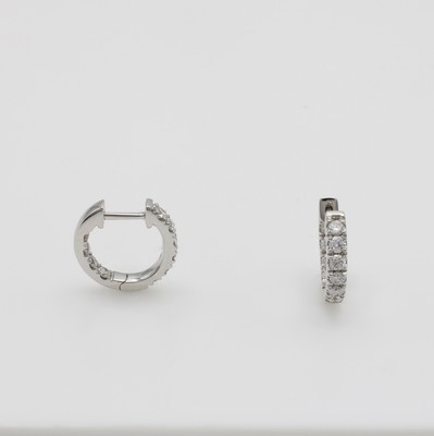 Image Paar Creolen mit Brillanten, WG 750/000, 20 Brill. zus. ca. 0.78 ct feines Weiß/si ...