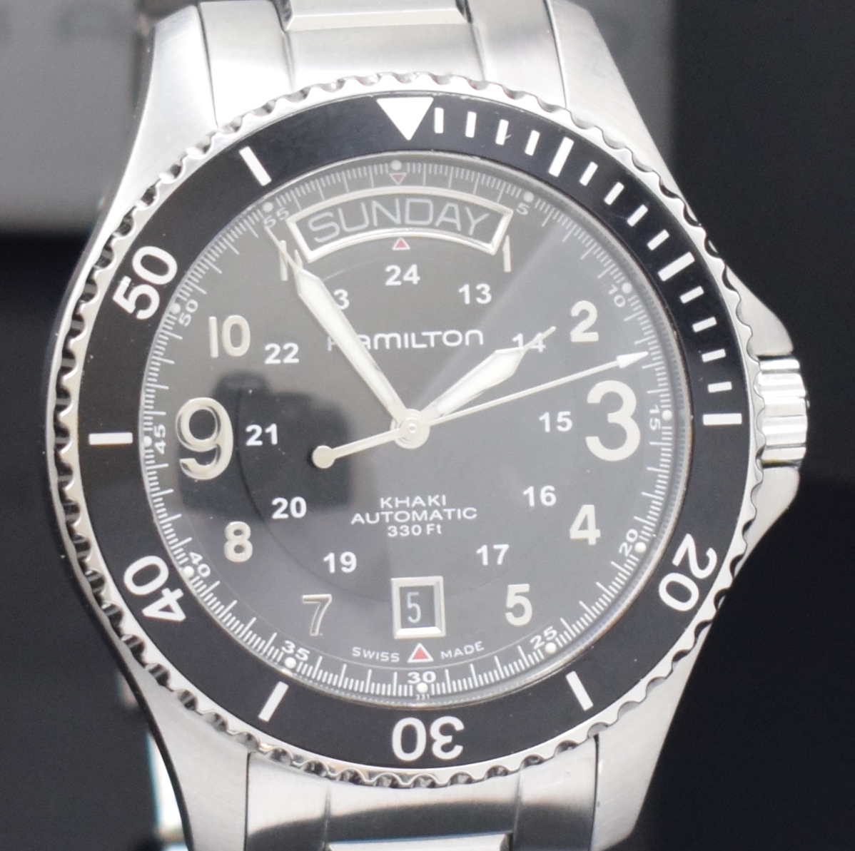 Detail c: HAMILTON Khaki Herrenarmbanduhr Referenz H64515133, Schweiz verk. lt. Pap. 10/2011, Automatik, beids. vergl. Edelstahlgeh., Boden u. Krone verschr., ...