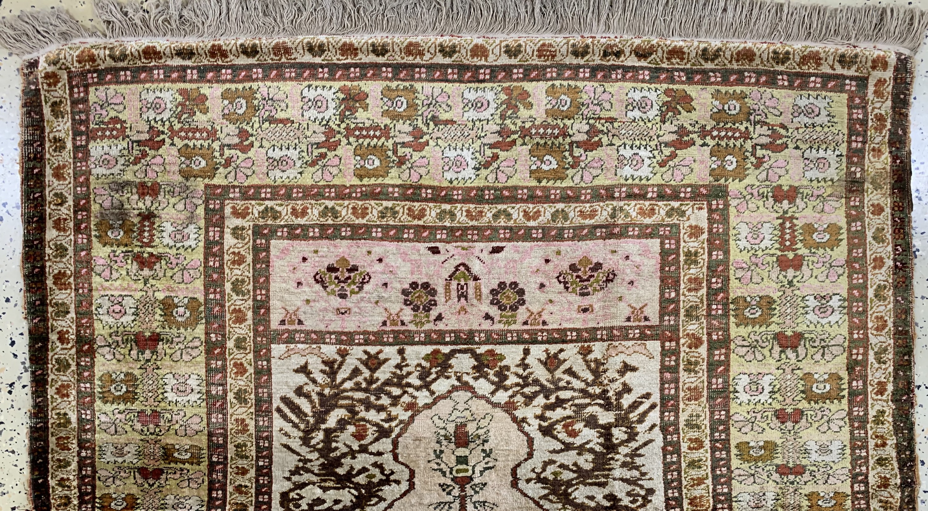 Detail c: Kayseri antik, Türkei, um 1900, merzerisierte Baumwolle, ca. 156 x 122 cm, EHZ: 4, (kleine Risse)