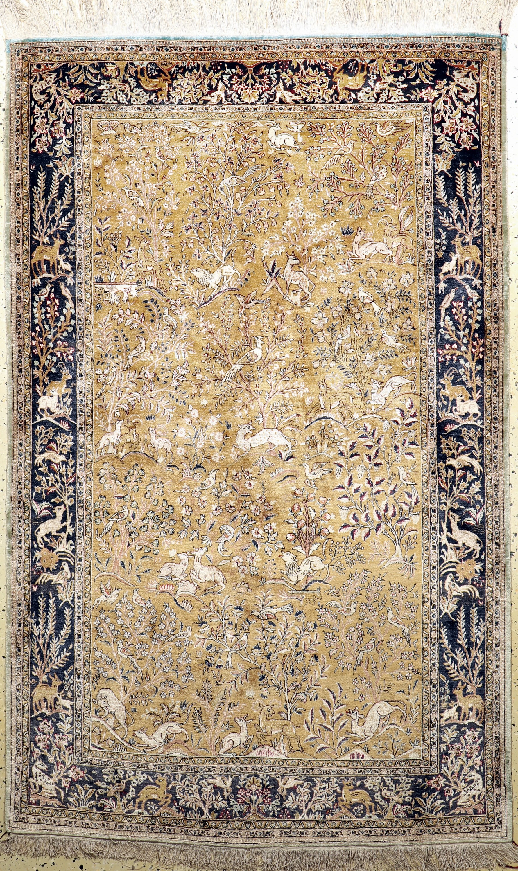 Ghom Seide alt, Persien, Anfang 20.Jhd, reine Naturseide, ca. 218 x 137 cm, EHZ: 2