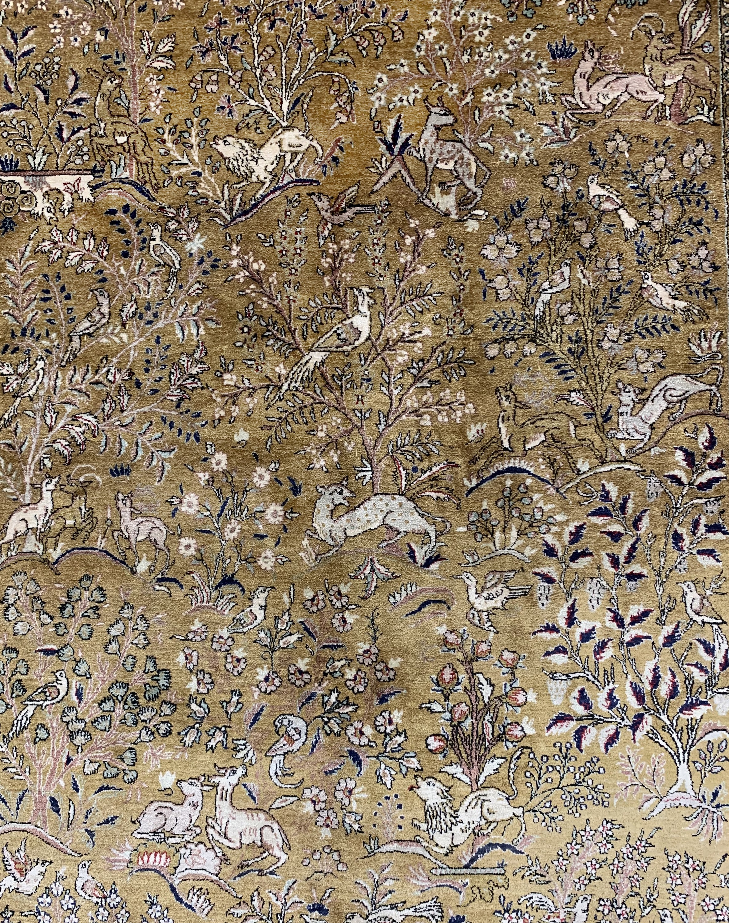 Detail c: Ghom Seide alt, Persien, Anfang 20.Jhd, reine Naturseide, ca. 218 x 137 cm, EHZ: 2