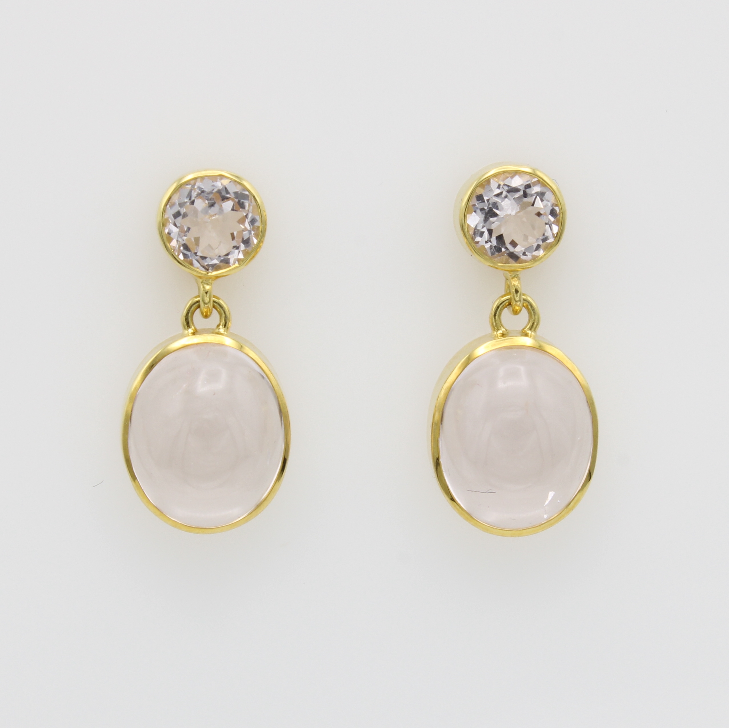 Image 26903578 - Paar Ohrgehänge mit Morganiten, GG 585/000, 2 fac., runde u. 2 ovale Morganitcabochons ...